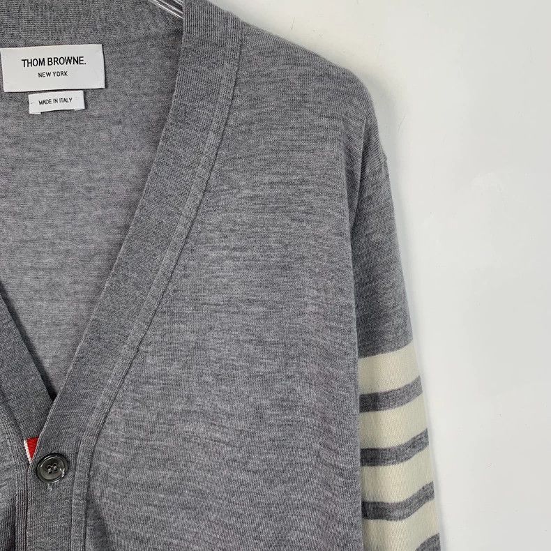Thom Browne Thom Browne Gray classic four-bar V-neck wool knitted cardi Size US M / EU 48-50 / 2 - 3 Thumbnail