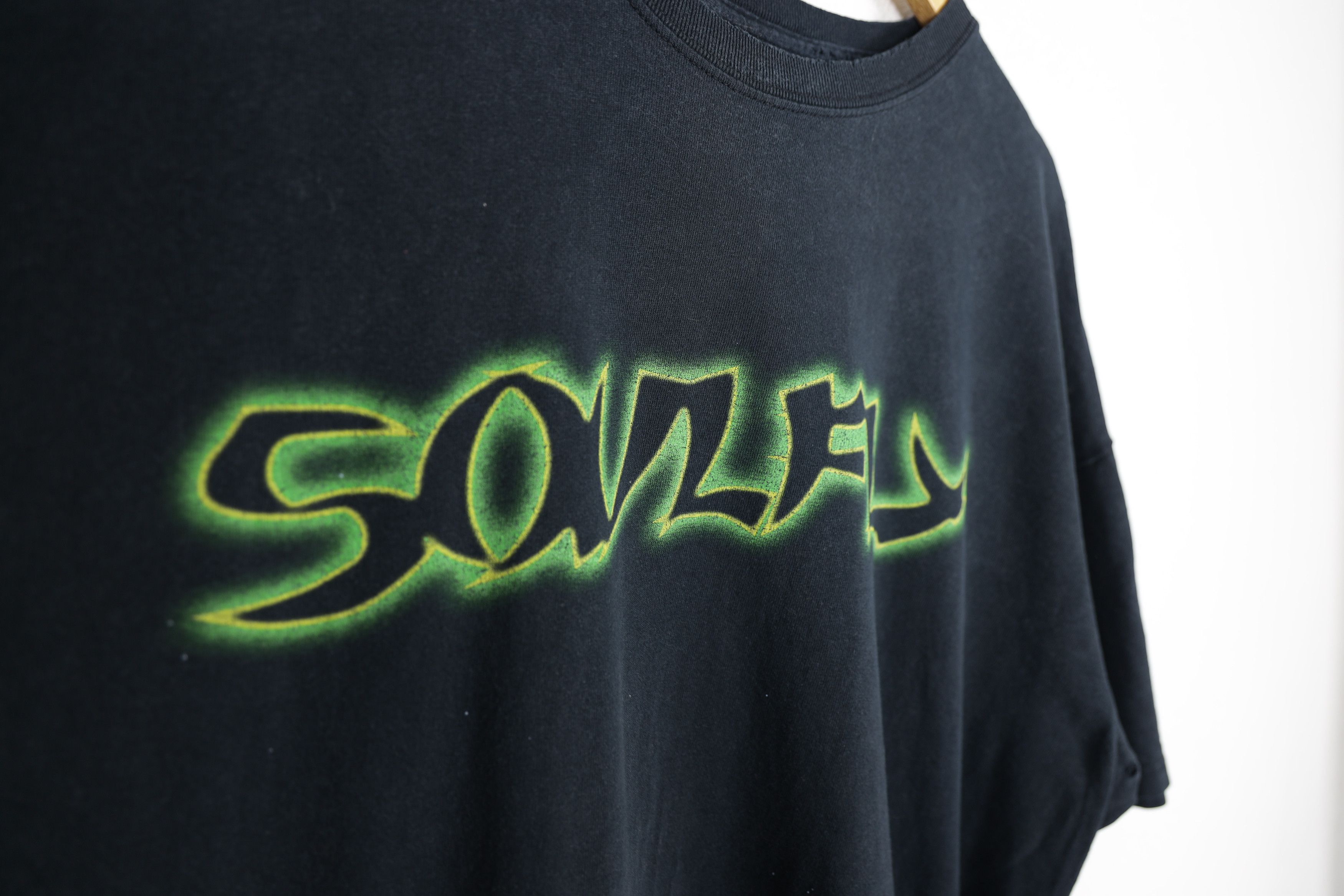 Band Tees × Vintage Vintage Soulfly Metal Band Y2K Tee Tshirt Sepultura Size US M / EU 48-50 / 2 - 5 Thumbnail