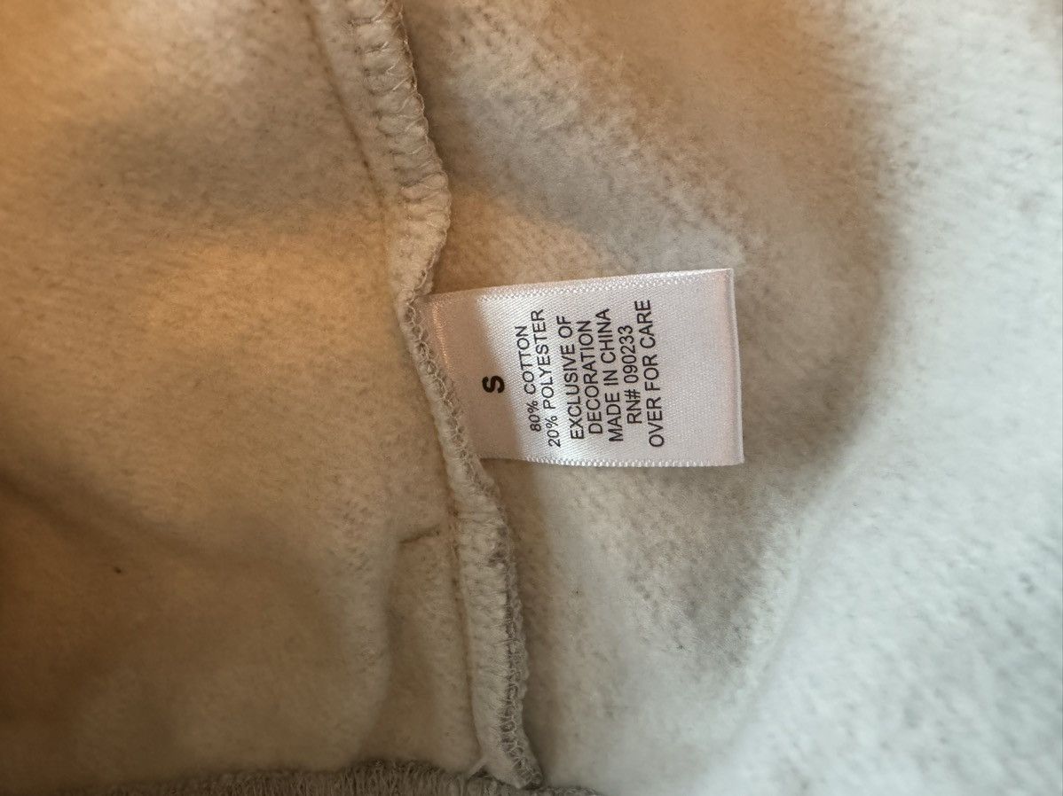 Essentials × Fear of God Sweat Shorts Light Heather Grey Size US 30 / EU 46 - 8 Thumbnail