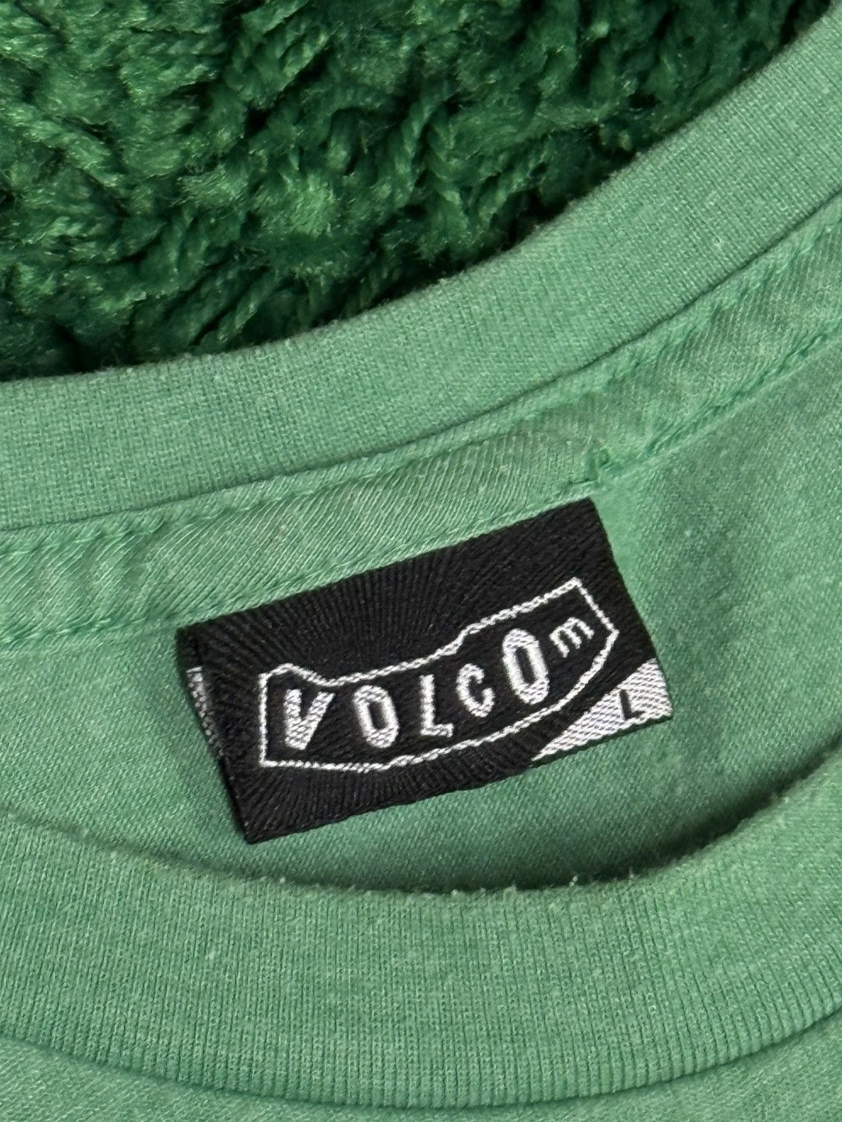 Volcom Vintage Volcom Diamond V Logo Tee Green Large Size US L / EU 52-54 / 3 - 3 Thumbnail
