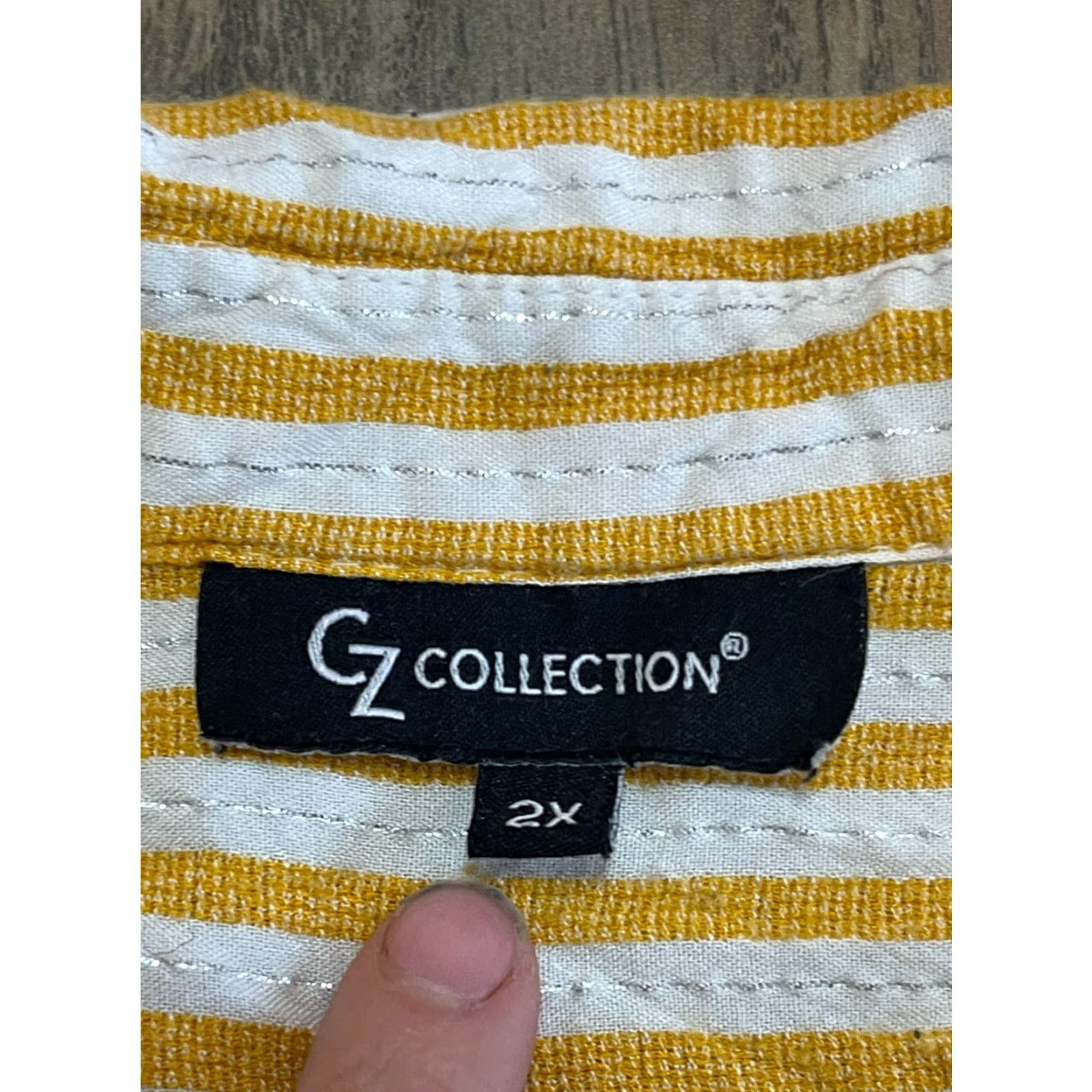 Vintage GZ Collection Shirt Women's 2X Striped Button-Up Yellow White Long Sleeve Casual Modern Fall Spring Summer Regular Mens Womens Girls Boys? Size XXL / US 16-18 / IT 52-54 - 6 Thumbnail
