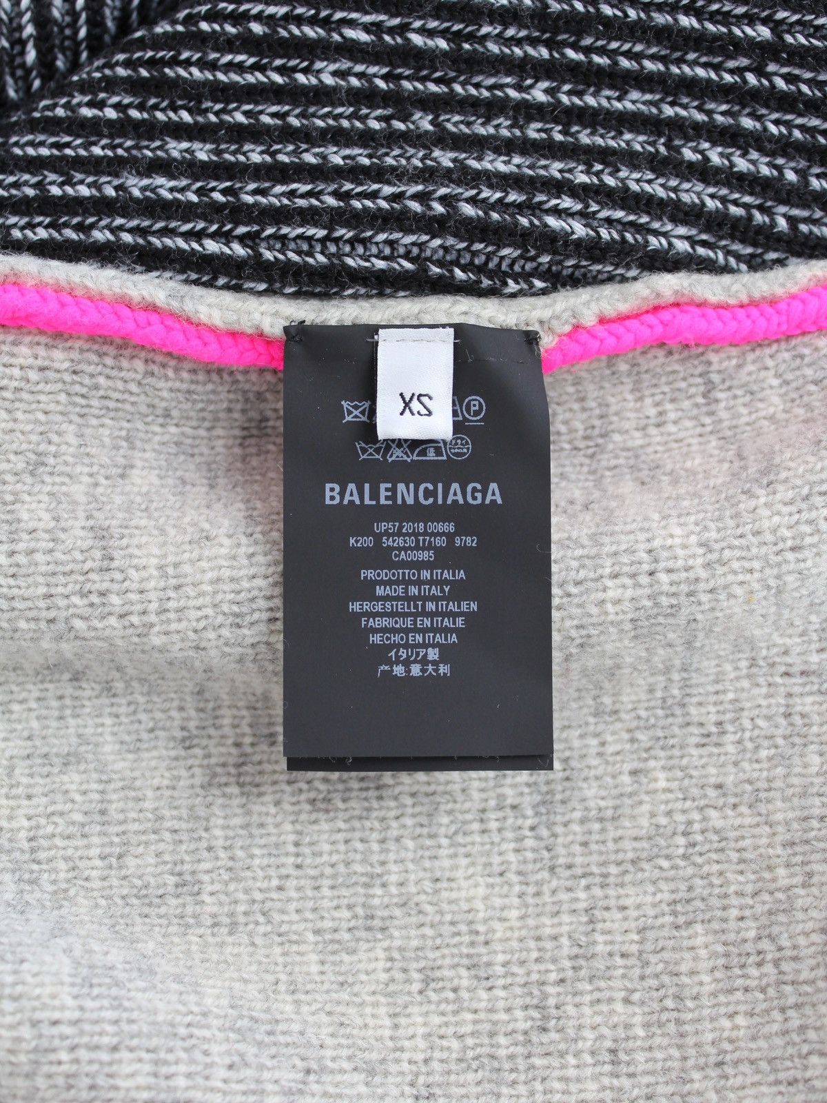 Balenciaga Balenciaga FW’18 Layered Oversize Knit Sweater Hoodie Size XS / US 0-2 / IT 36-38 - 9 Thumbnail