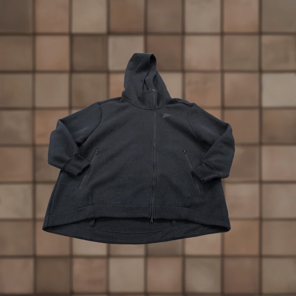 Nike Nike Tech Fleece Hoodie Jacket Womens 0X Black Oversized FB8245 Size XL / US 12-14 / IT 48-50 - 1 Thumbnail