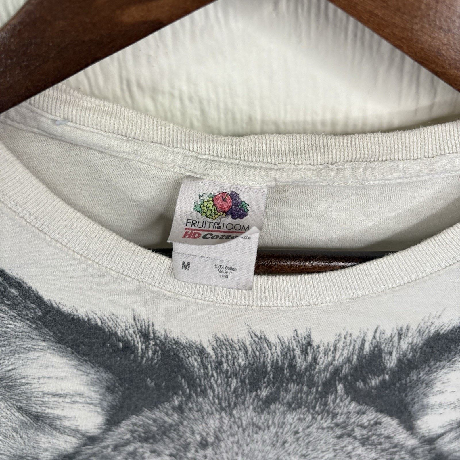 Fruit Of The Loom Vintage 90’s White Wolf Wilderness Shirt Size Medium Size US M / EU 48-50 / 2 - 4 Thumbnail