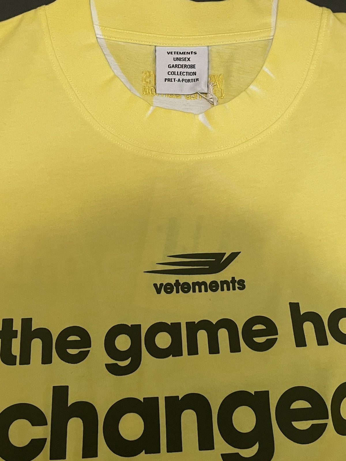Vetements VETEMENTS 👾⚡️Yellow Game Changing T-shirt *LIMITED EDITION* Size US M / EU 48-50 / 2 - 9 Thumbnail