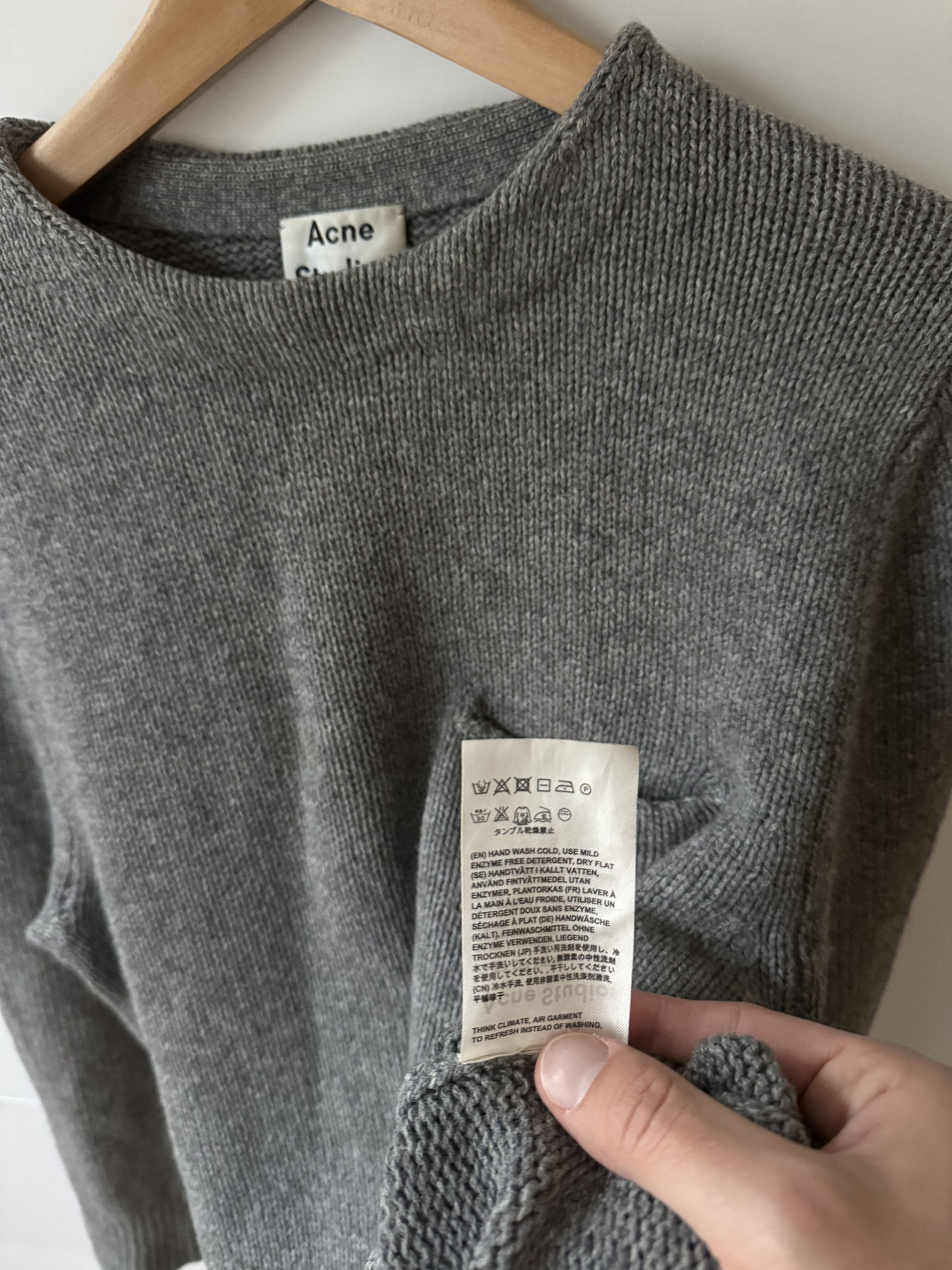 Acne Studios [M] Chet OP Wool Button Sweater (AW14) Size US M / EU 48-50 / 2 - 8 Thumbnail