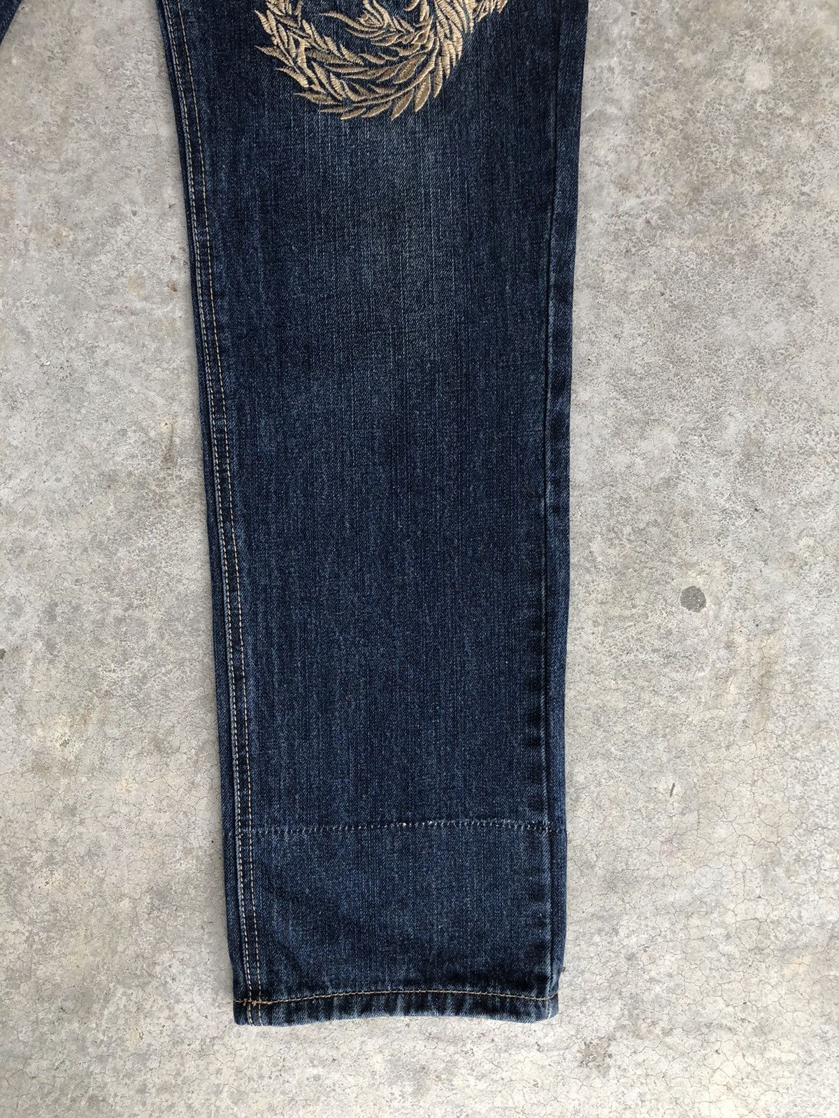 Japanese Brand Japanese Phoenix Embroidered Jeans Double Waist Jeans Size US 32 / EU 48 - 8 Thumbnail