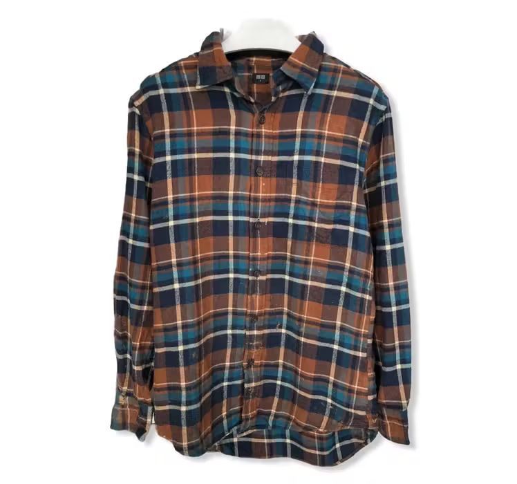 image of Uniqlo Plaid Tartan Flannel Shirt, Men's (Size Small)