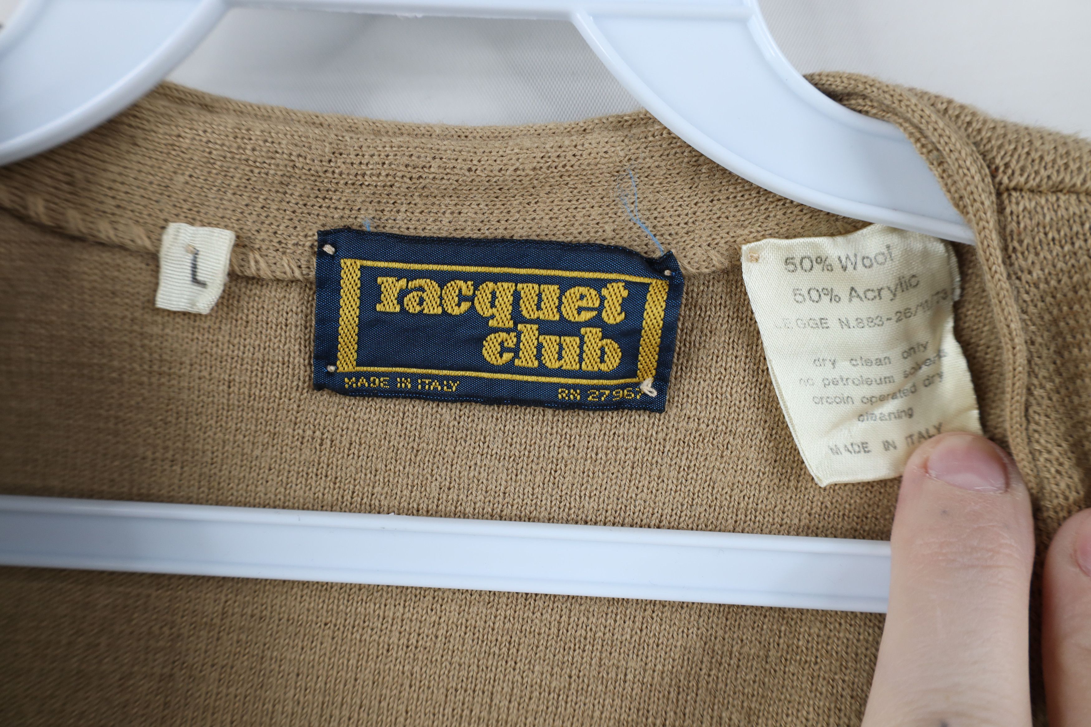 Vintage Vintage 70s Streetwear Blank Wool Blend Knit Sweater Vest Size US L / EU 52-54 / 3 - 4 Thumbnail