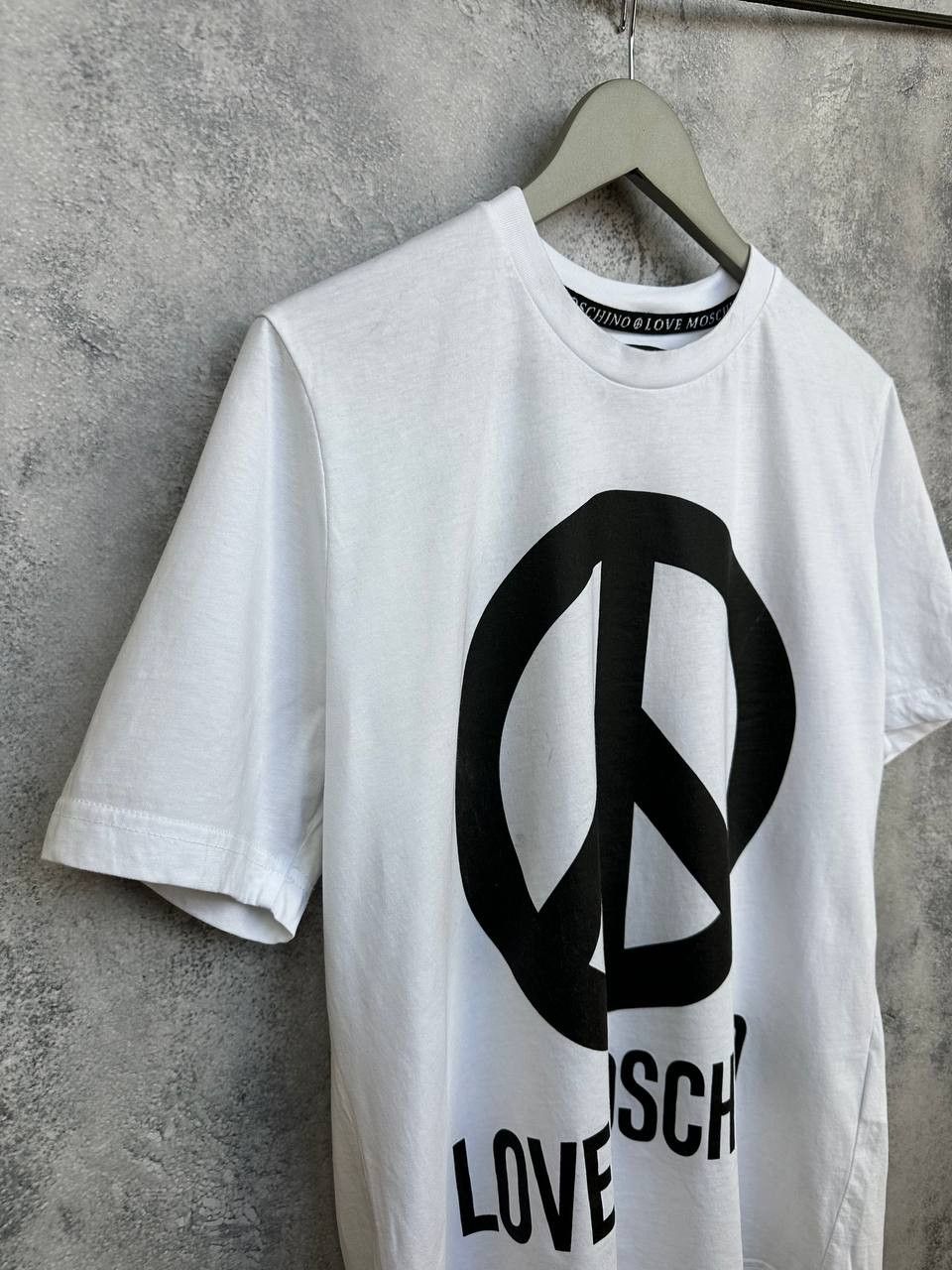 Moschino Love Moschino Big Peace Logo T-Shirt SS Crew Neck Tee Size US L / EU 52-54 / 3 - 3 Thumbnail