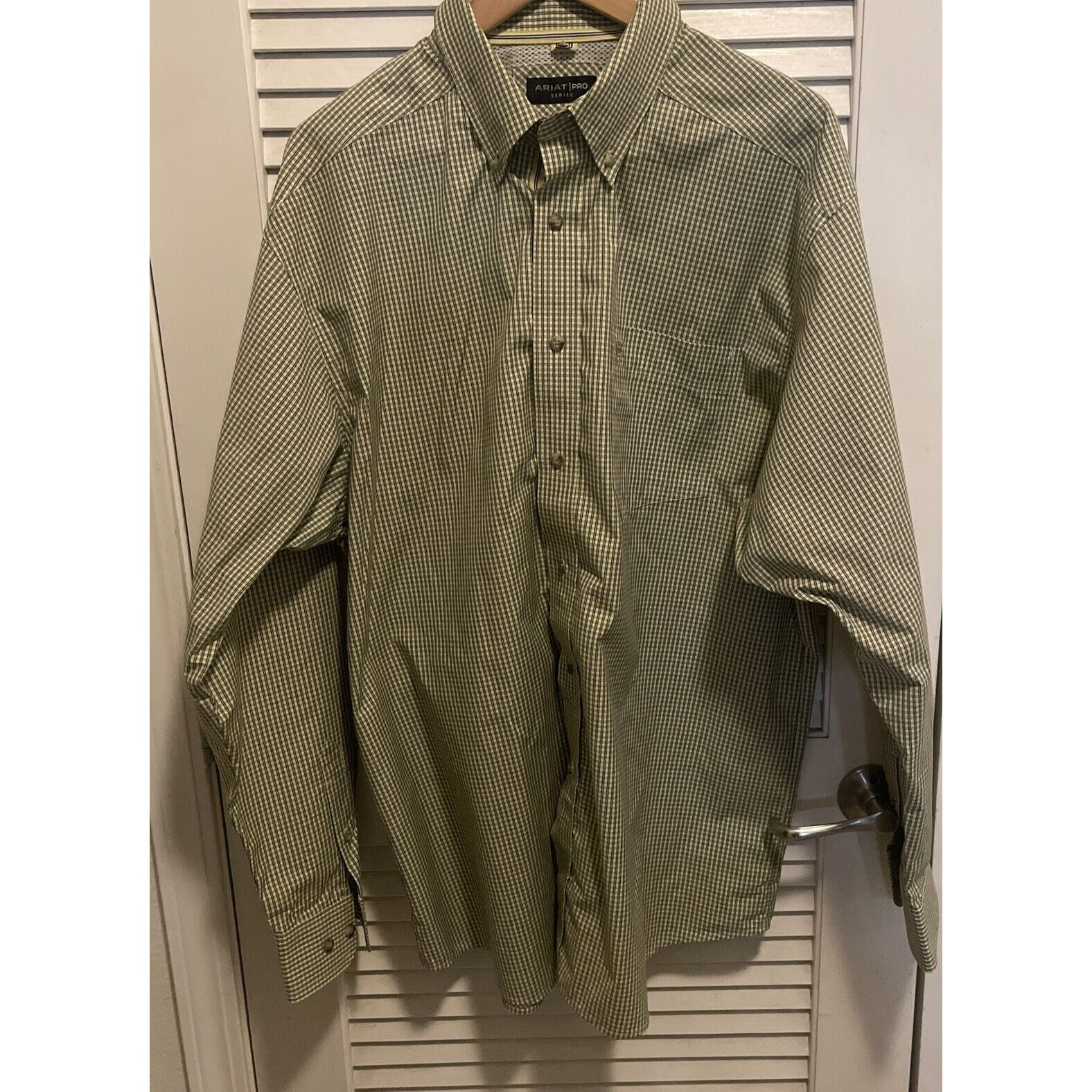 Ariat Ariat Shirt Mens Extra Large Green Pro Series Plaid Button U Size US XL / EU 56 / 4 - 1 Thumbnail