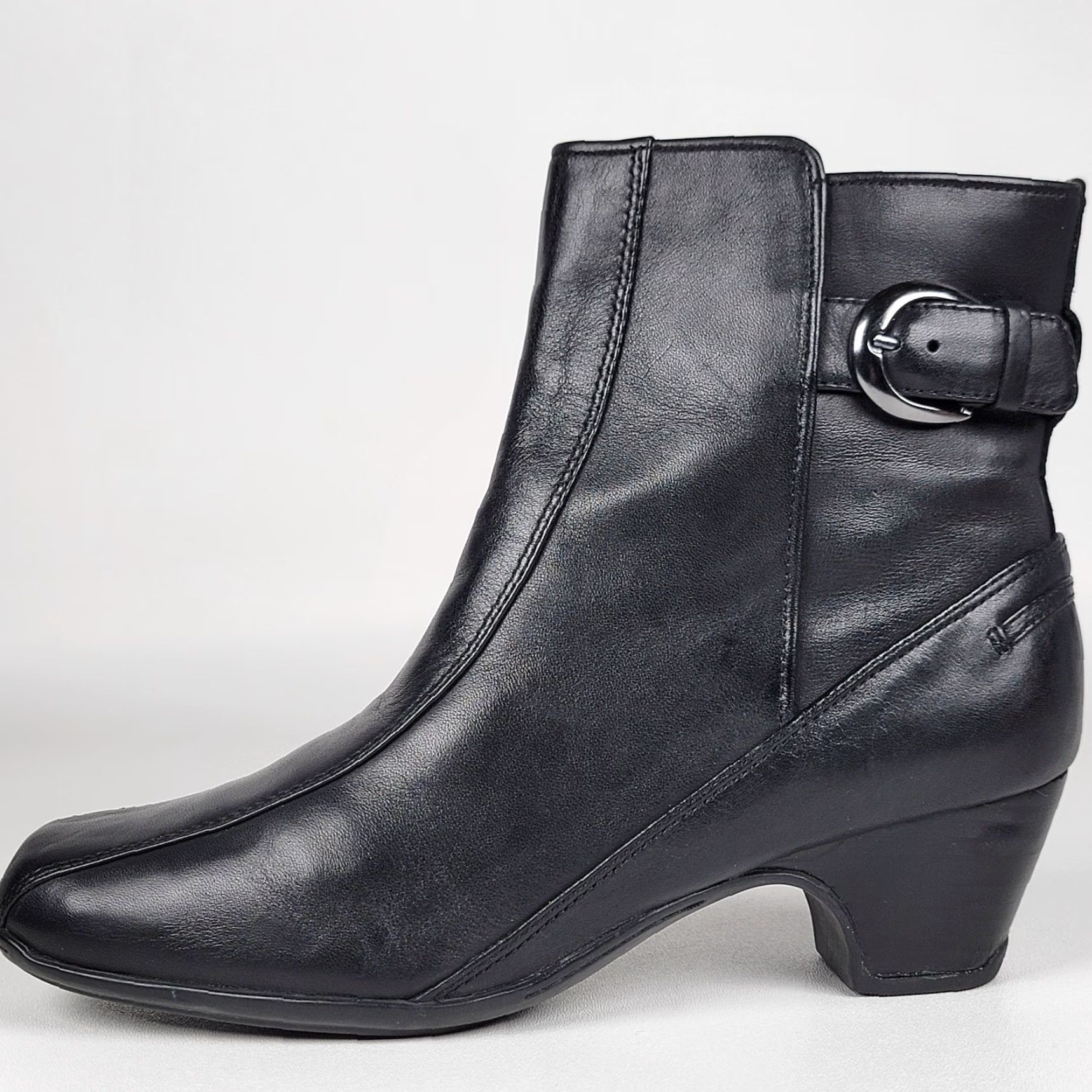 Clarks Clarks Artisan Dara III Womens Black Leather Ankle Boots Size 9.5 N Size US 10 / IT 40 - 6 Thumbnail