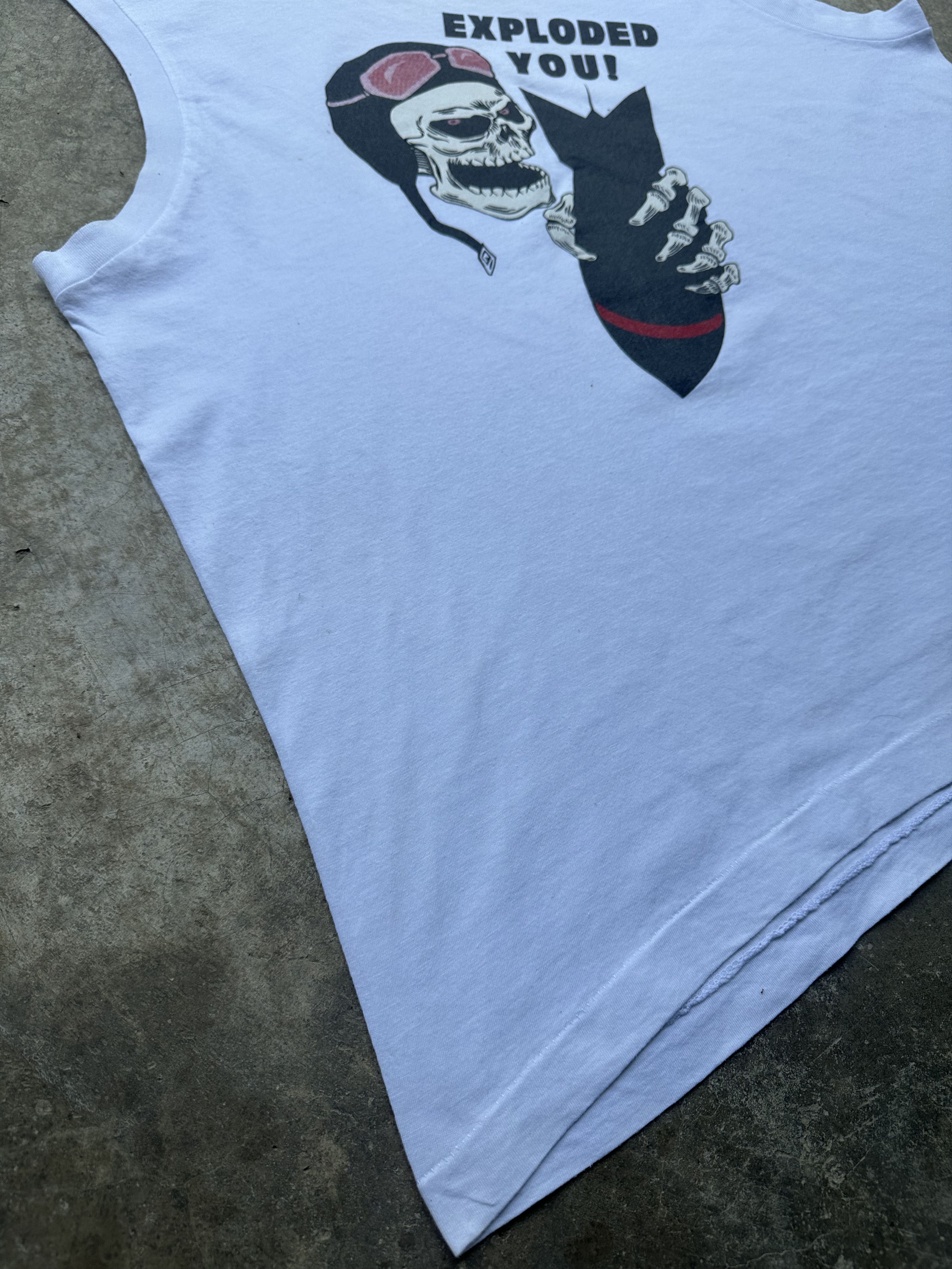 Vintage Rare!! Vintage 80s Exploded You Sleeve Less Tee Size US L / EU 52-54 / 3 - 5 Thumbnail