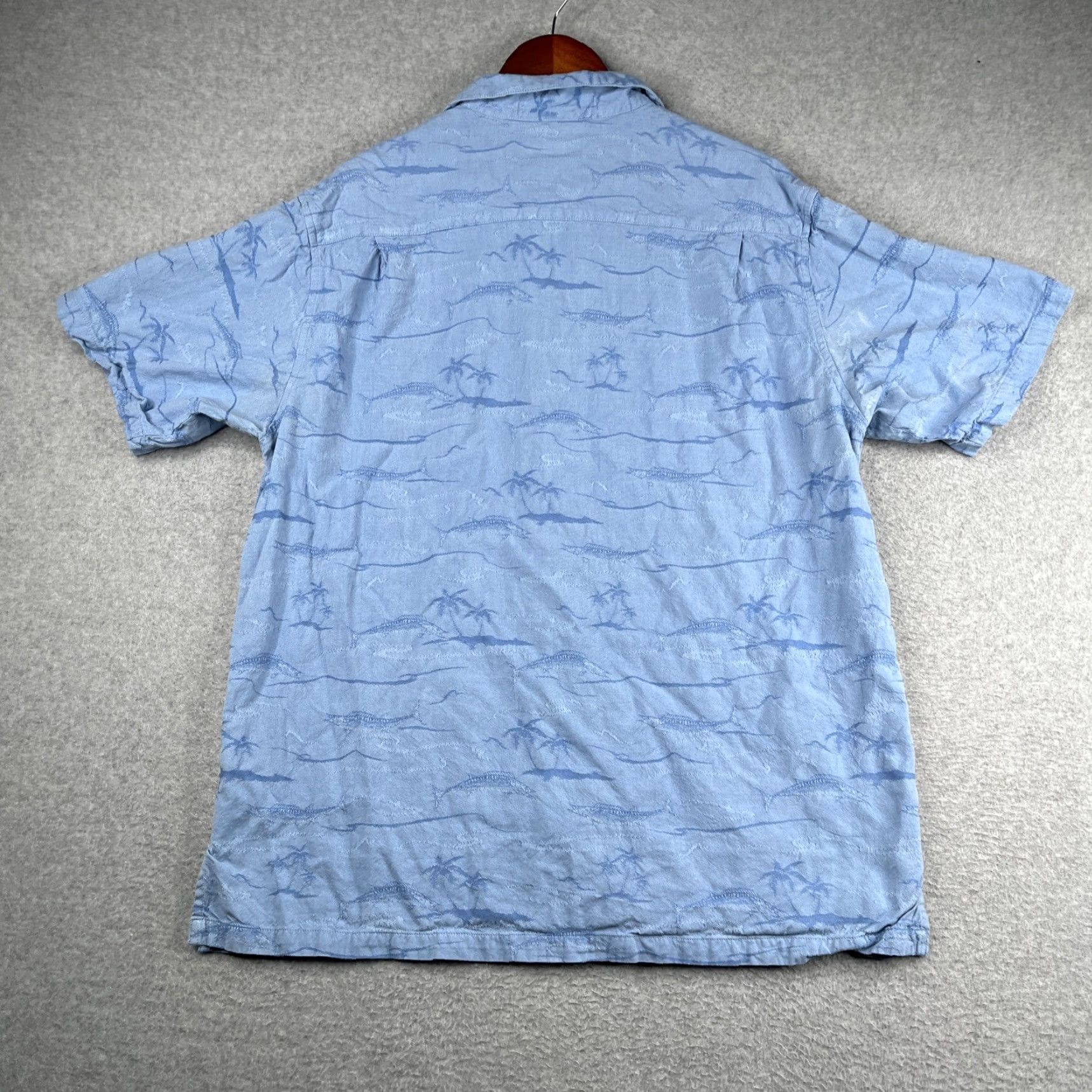 Vintage Columbia Shirt Large Blue Fish Print River Lodge Button Up Short Sleeve Pocket Size US L / EU 52-54 / 3 - 7 Thumbnail