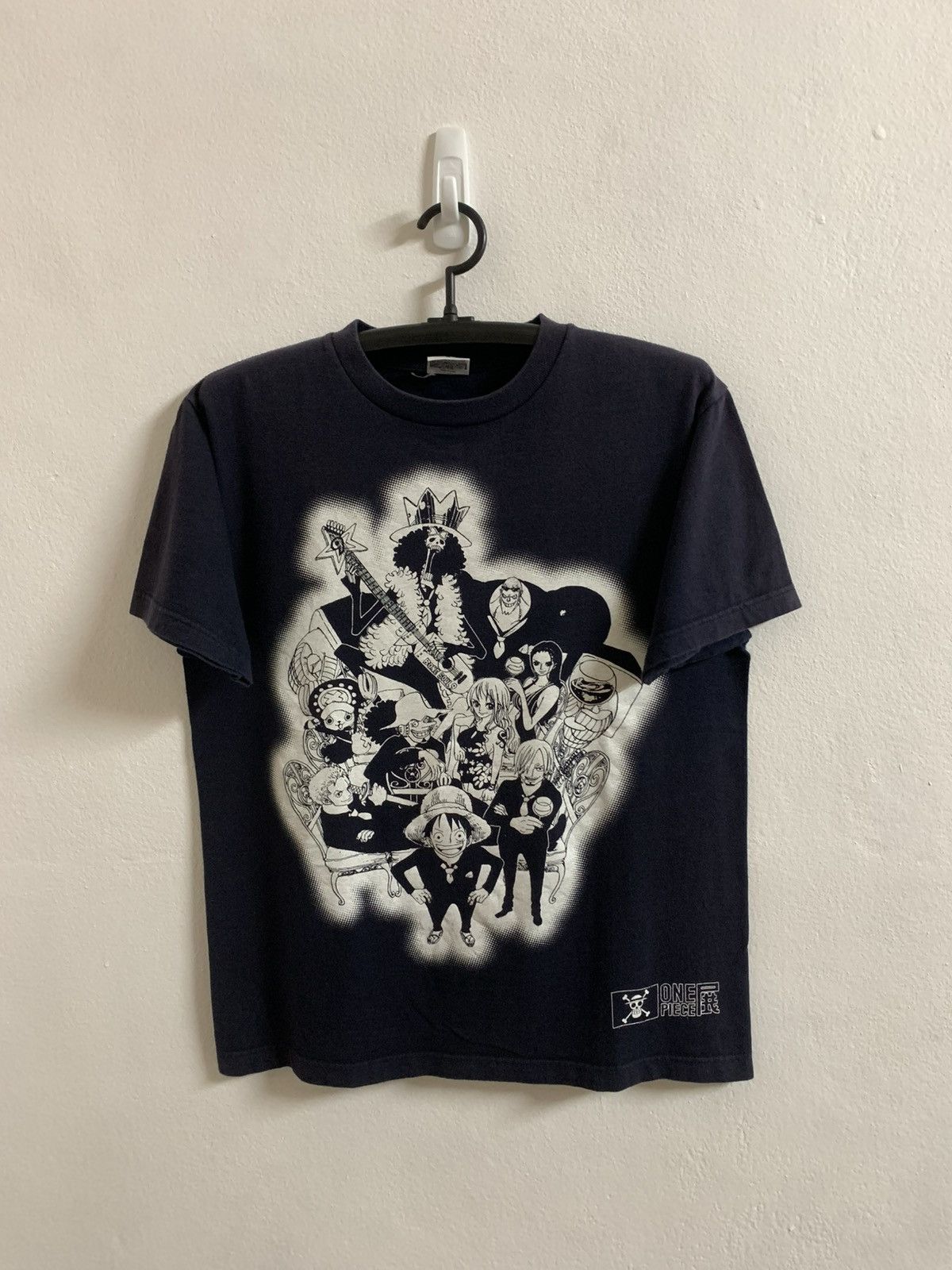 One Piece One Piece “Straw Hat Pirates Group” T-shirt Size US M / EU 48-50 / 2 - 1 Thumbnail