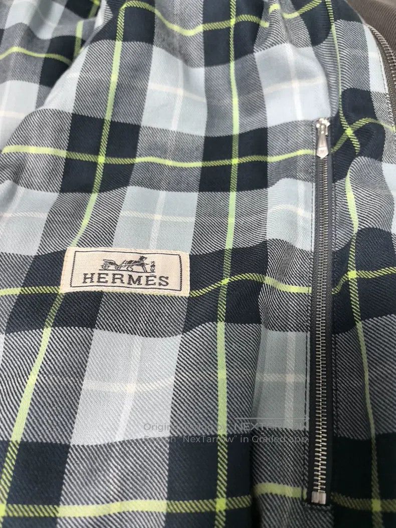 Hermes Hermes Windbreaker, internal tartan design, with hood, two Size US M / EU 48-50 / 2 - 5 Thumbnail