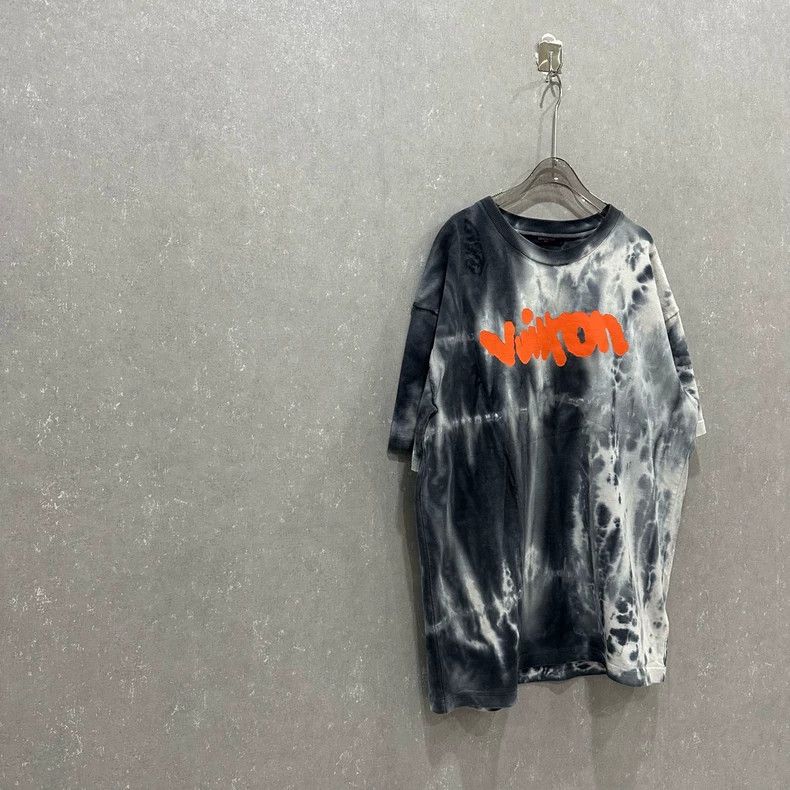 Louis Vuitton Louis Vuitton FW22 monogrammed printed casual short sleeves Size US L / EU 52-54 / 3 - 3 Thumbnail