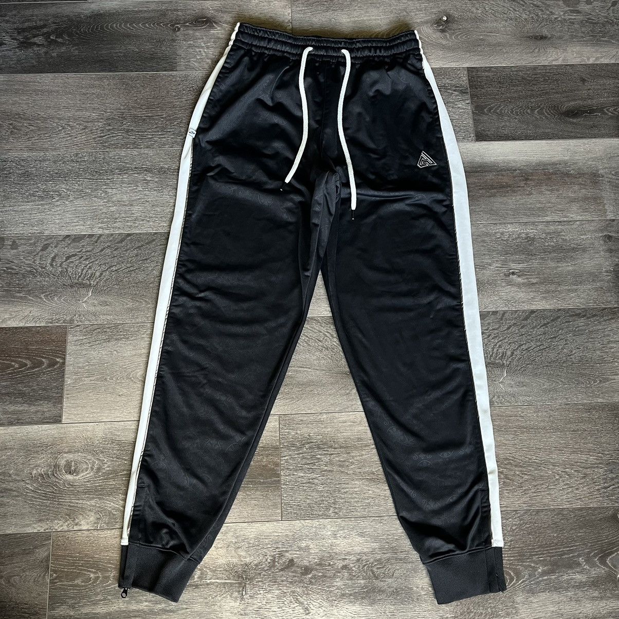 Nike Nike Giannis Antetokounmpo Freak Stripe Logo Sweatpants M Size US 32 / EU 48 - 1 Thumbnail