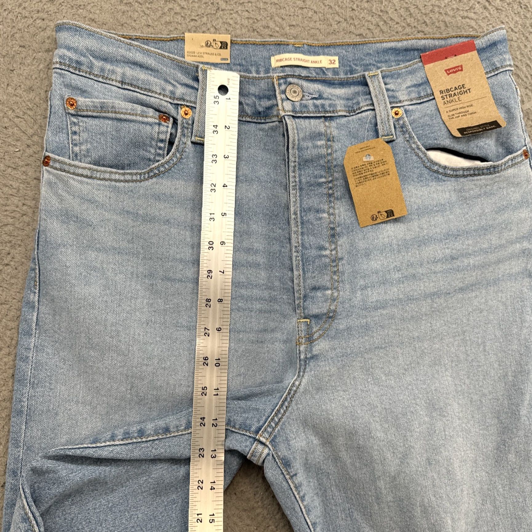 Levi's Levi's Jeans Women 32x27 Blue Ribcage Distressed Ankle Button Fly Denim Light Wash Regular Womens Size 24" / US 00 / IT 34 - 7 Thumbnail