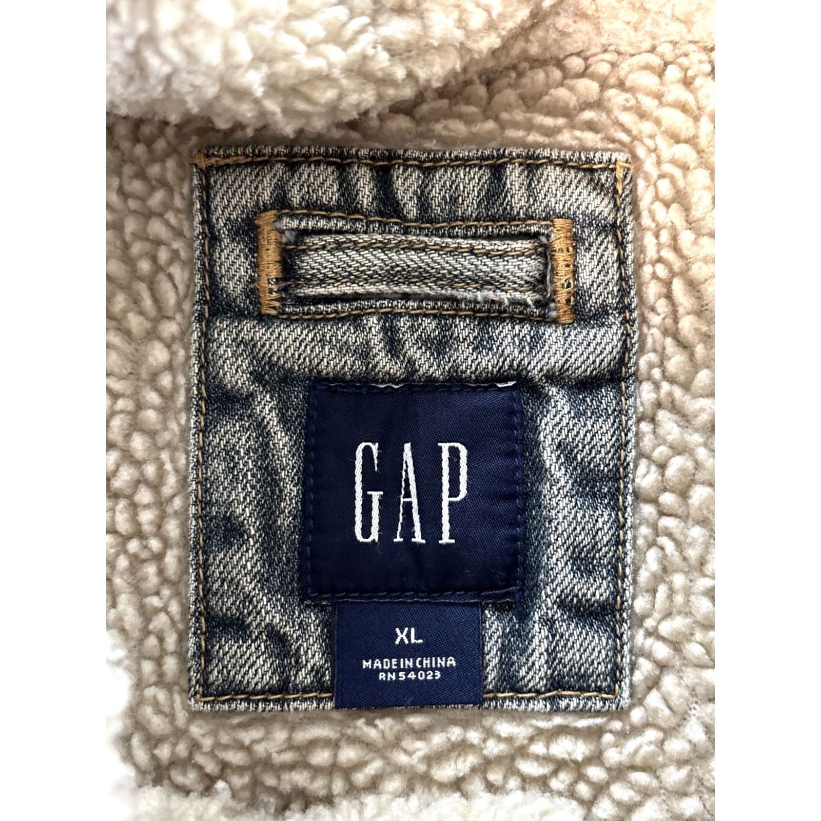 Gap VINTAGE Gap Denim Trucker Jacket Mens XL Gray Sherpa Lined Retro Workwear Jacket Size US XL / EU 56 / 4 - 4 Thumbnail