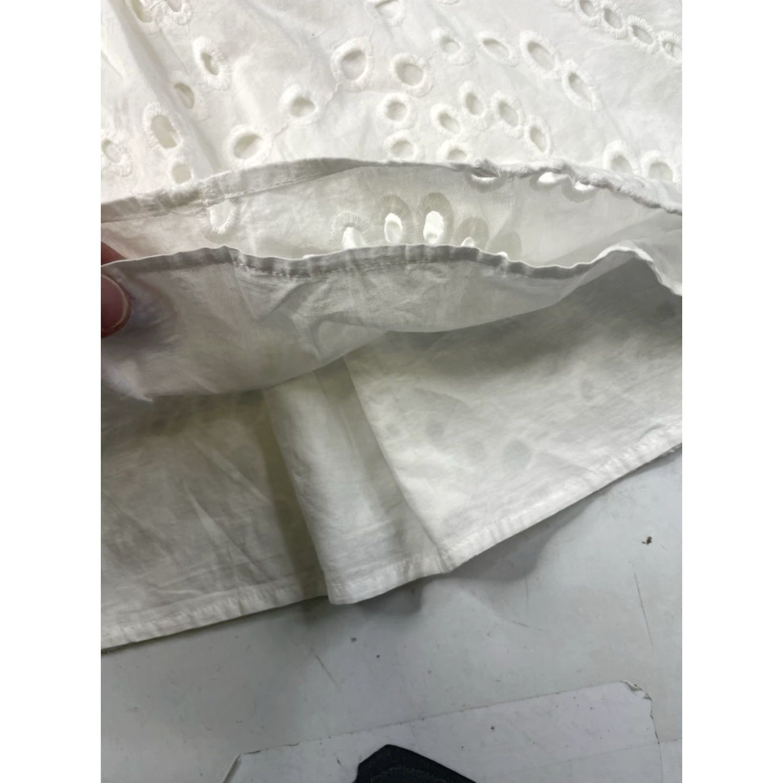 Vintage Tuckernuck White Eyelet Lace Blouse Flutter Sleeve Top Lined 100% Cotton Small Women Shirt Size S / US 4 / IT 40 - 6 Thumbnail