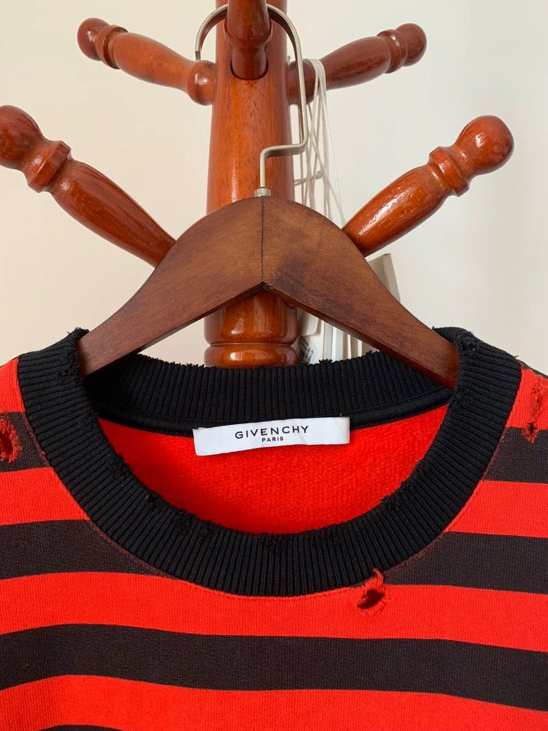 Givenchy Givenchy GVC Destroyed Stripe Hoodie with Skull Element Pri Size US XS / EU 42 / 0 - 6 Thumbnail