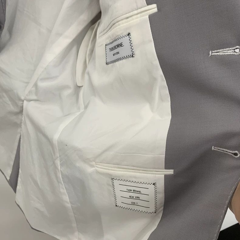 Other Thom Browne size2 Classic grey suit Size 36S - 6 Thumbnail