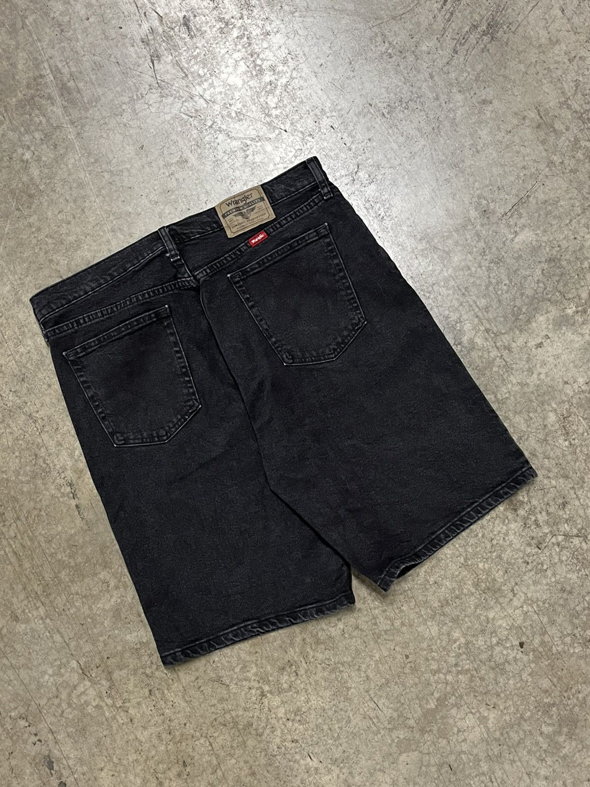 Vintage Y2K jorts baggy fit black skater streetwear hype rare Size US 34 / EU 50 - 1 Thumbnail
