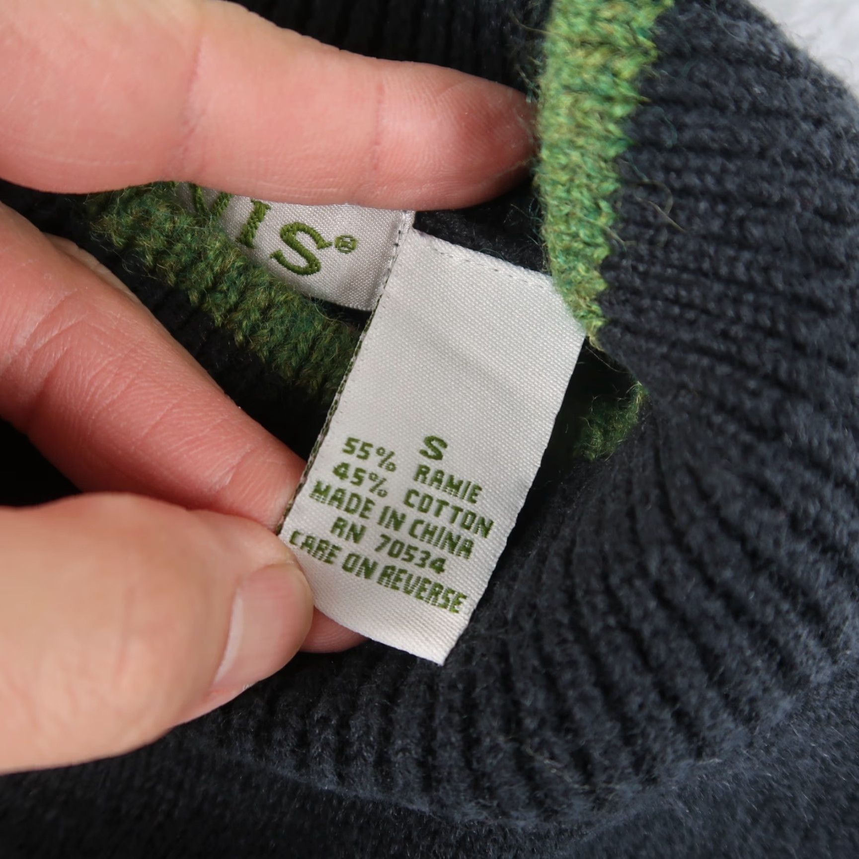 Orvis VINTAGE Orvis Holly Berry Basket Pullover Knit Sweater Women S Black Size S / US 4 / IT 40 - 7 Thumbnail