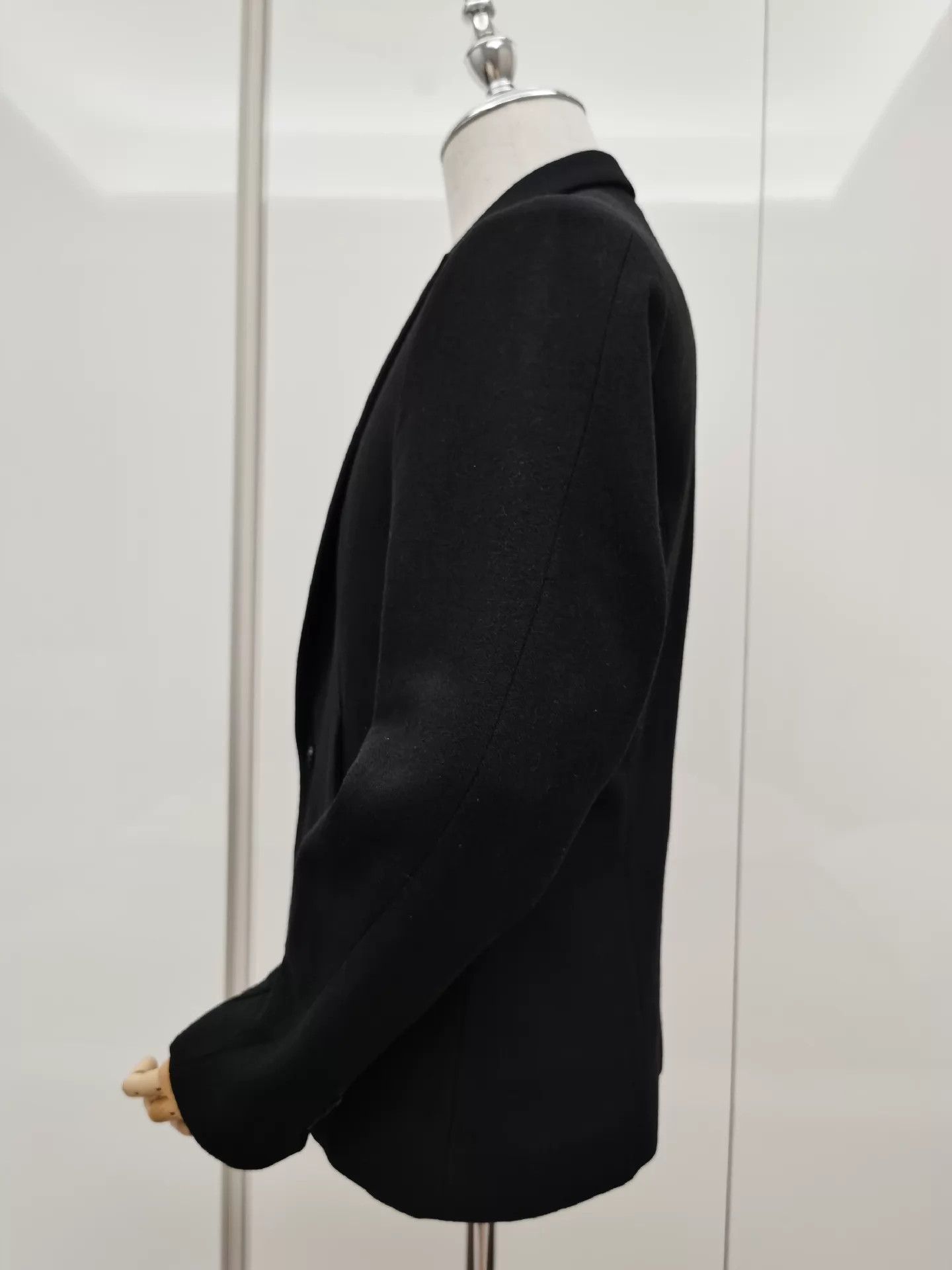 5cm 5cm L Blazer (Worn 2-3x, Bust 50, Length 67) Size US L / EU 52-54 / 3 - 4 Thumbnail