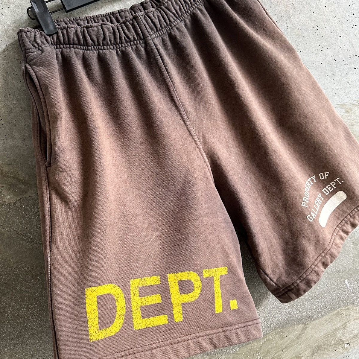 Gallery Dept. Sun Thrashed Property of Gallery Dept Shorts Size US 32 / EU 48 - 1 Thumbnail
