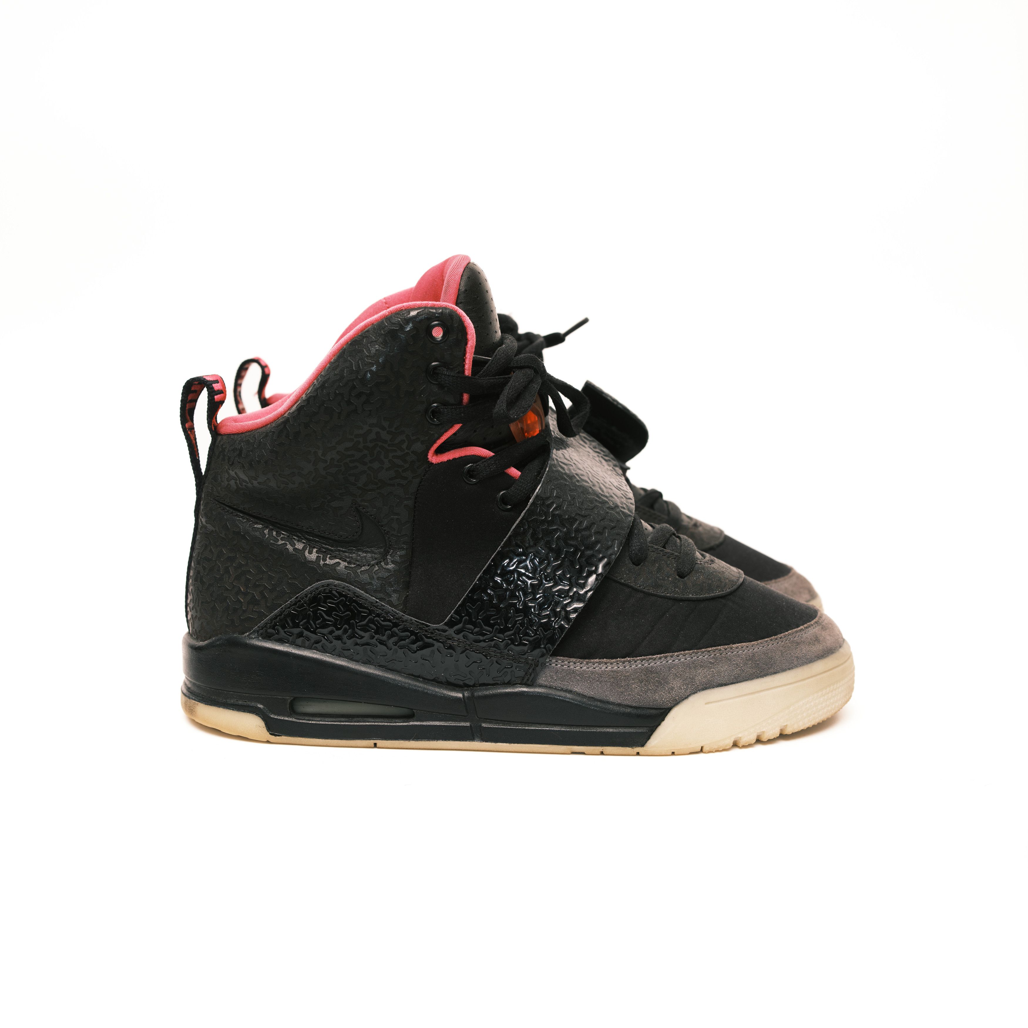 Kanye West Nike Air Yeezy 1 Blink Size 10.5 w/ Box Size US 10.5 / EU 43-44 - 4 Thumbnail