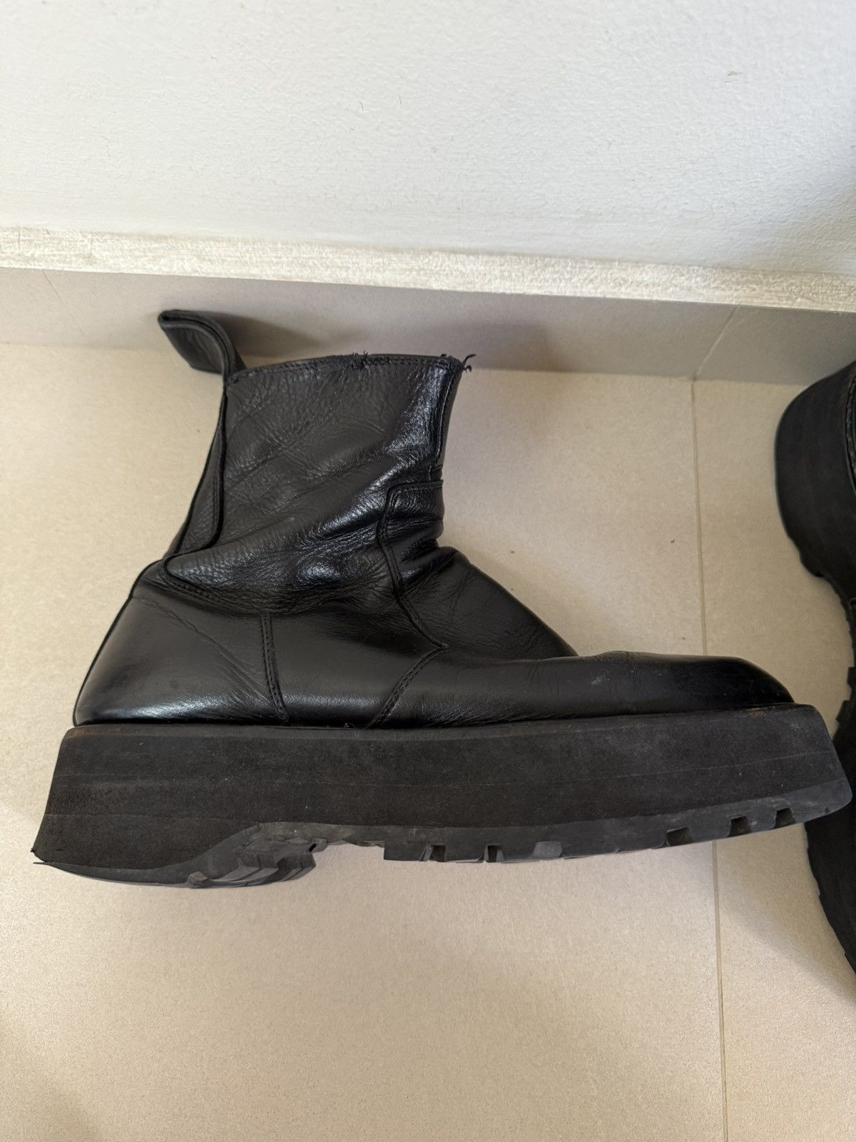 Julius Julius AW boots short leather boots. Size US 9.5 / EU 42-43 - 2 Thumbnail