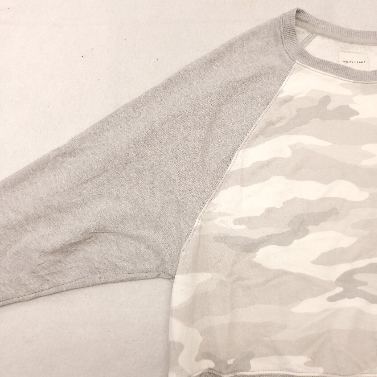 American Eagle Outfitters American Eagle Long Sleeve Sweatshirt Womens Size L Gray Size L / US 10 / IT 46 - 4 Thumbnail