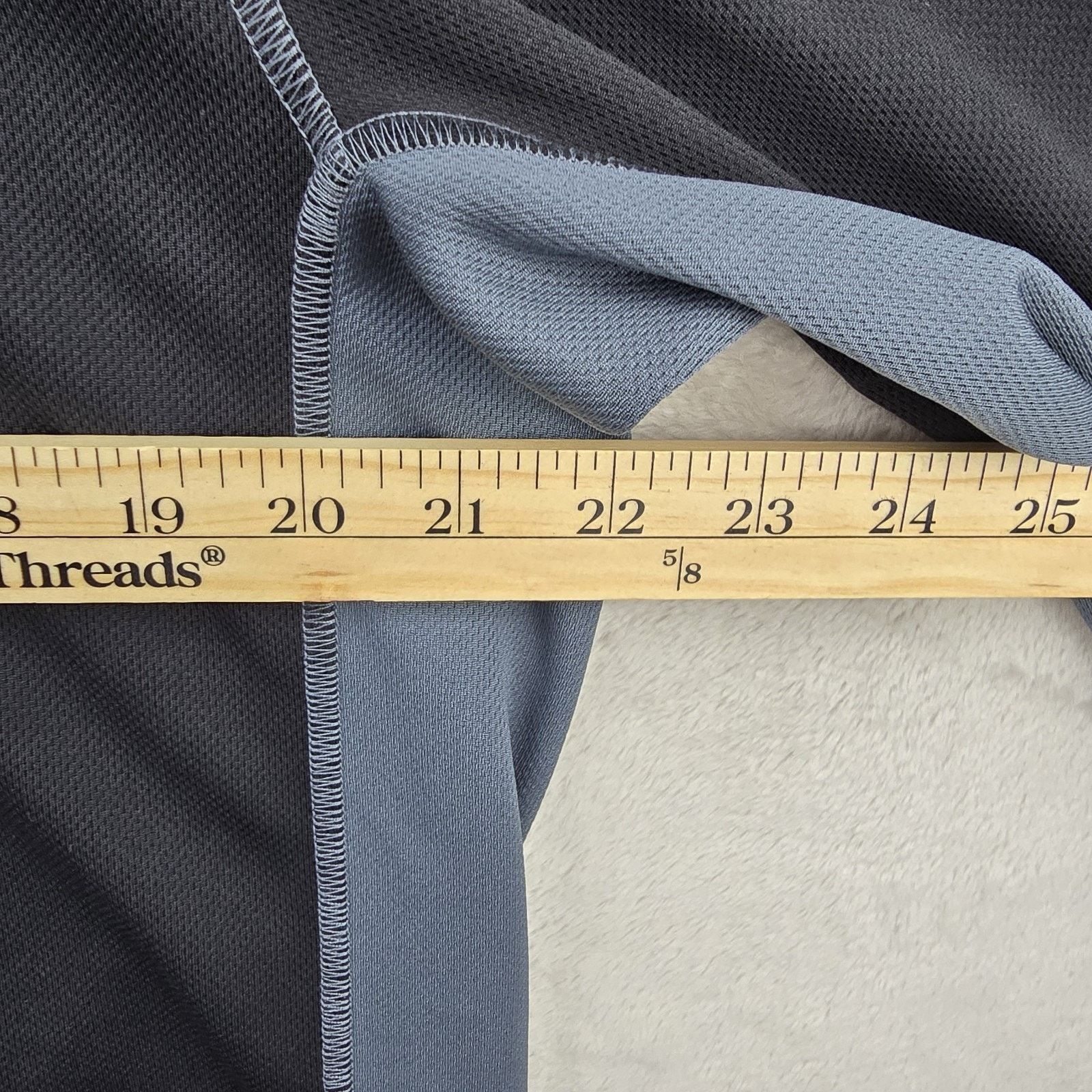 Alo Alo Yoga Long Sleeve Shirt Mens Large Black Gray Gym Active Size US L / EU 52-54 / 3 - 8 Thumbnail
