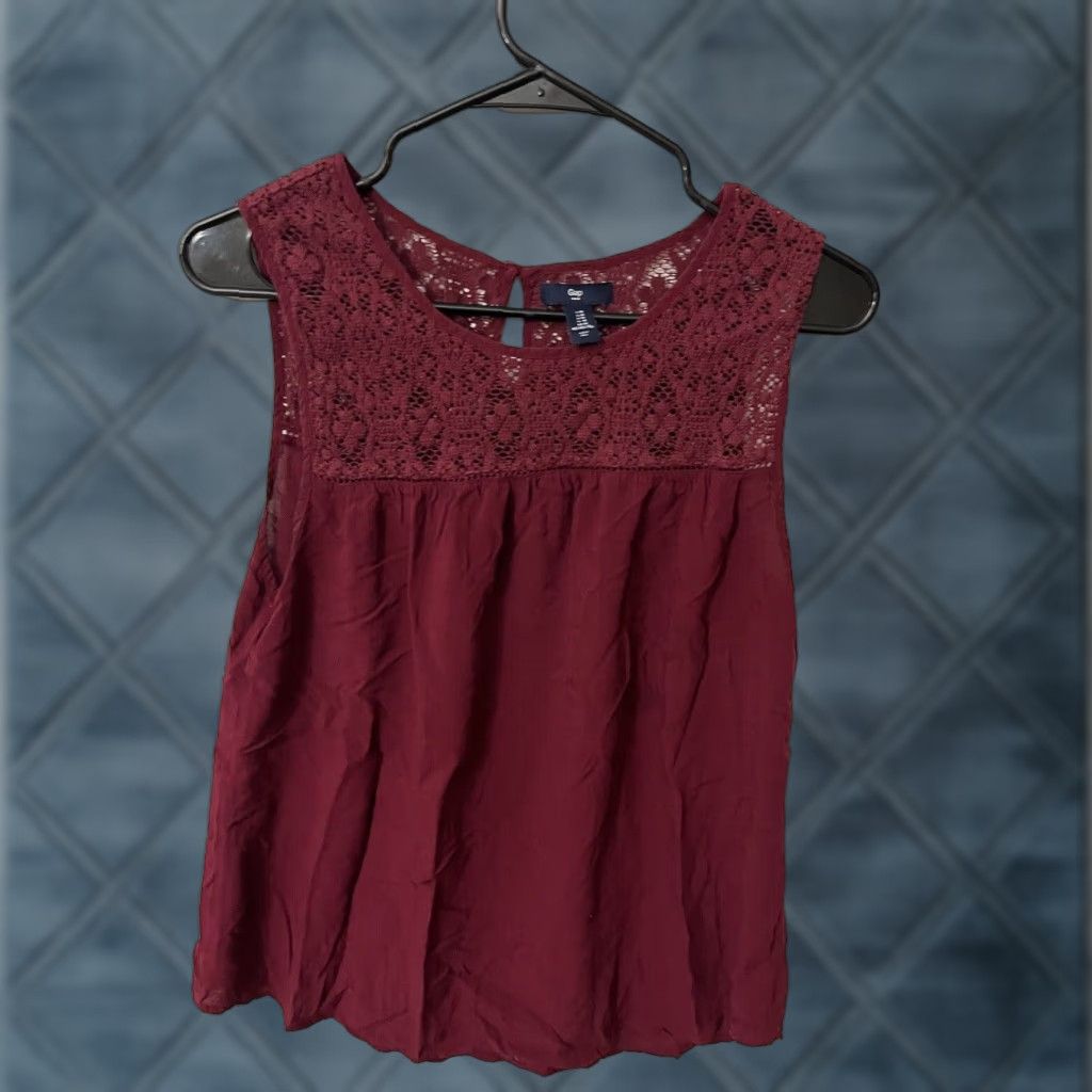Gap Gap Tank Women M Maroon Lace Round Neck Sleeveless Cotton/Nylon/Rayon Basic All Seasons Womens Size M / US 6-8 / IT 42-44 - 1 Thumbnail