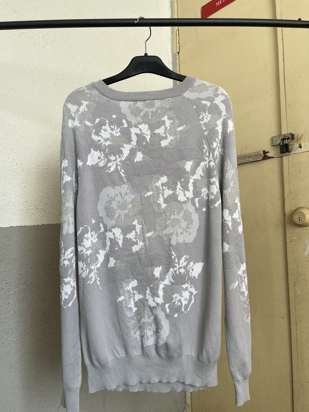 Emporio Armani Emporio Armani Knit Sweater Floral Pattern Size US M / EU 48-50 / 2 - 2 Thumbnail
