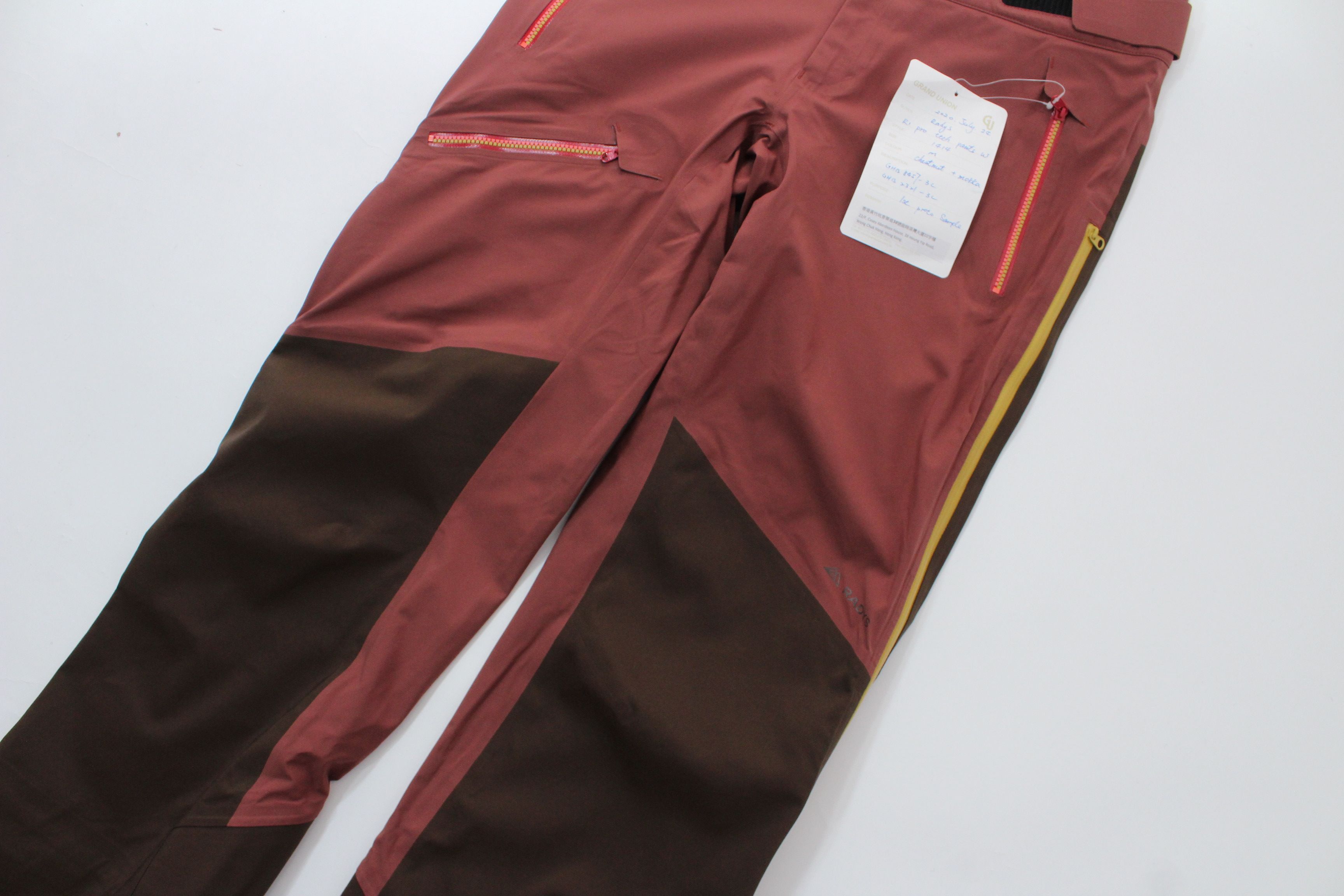 Other SAMPLE! Radys Swiss Ski Suit R1 Softshell Pants Outdoor Size US 30 / EU 46 - 4 Thumbnail