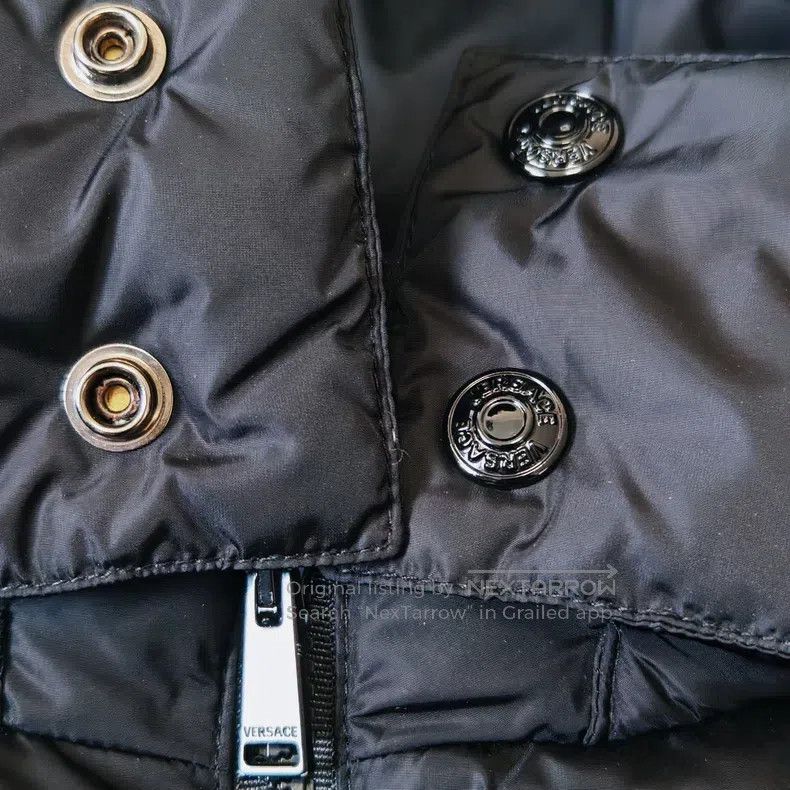Versace Versace Hooded goose down down jacket Size US L / EU 52-54 / 3 - 5 Thumbnail