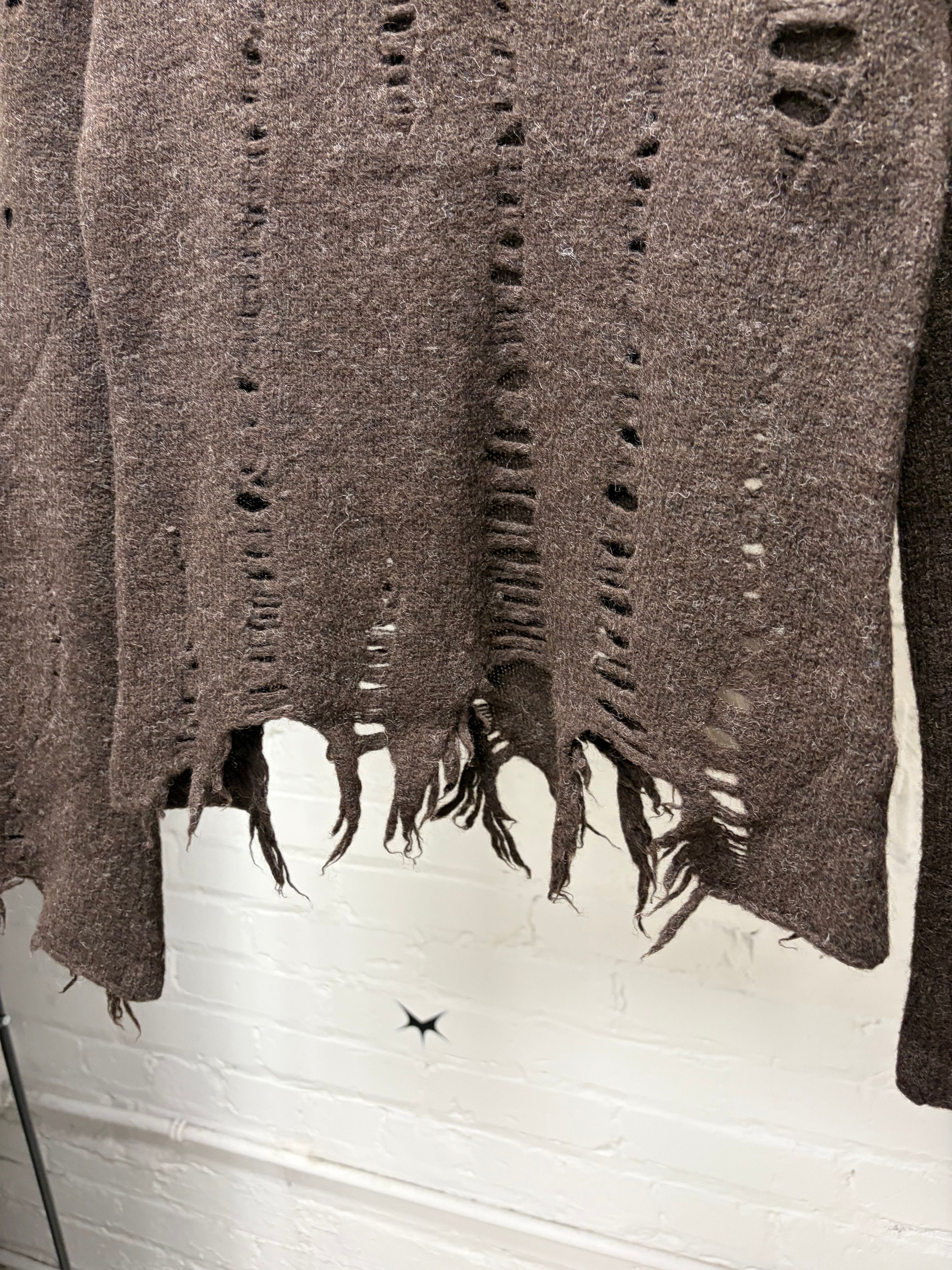 Junya Watanabe AW2003 Junya Watanabe ‘Grunge’ Thrash Distressed Knit Sweater Size US S / EU 44-46 / 1 - 5 Thumbnail