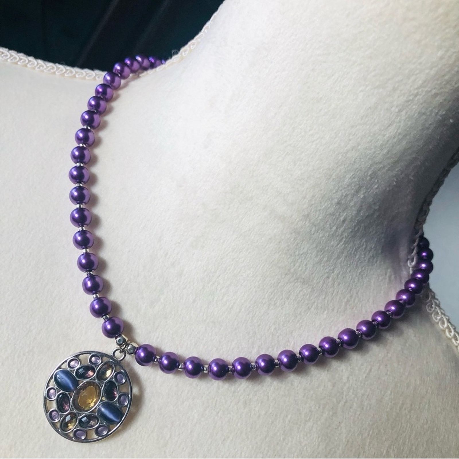 Handmade Handcrafted repurpose stone pendant Pearl necklace Size ONE SIZE - 1 Thumbnail