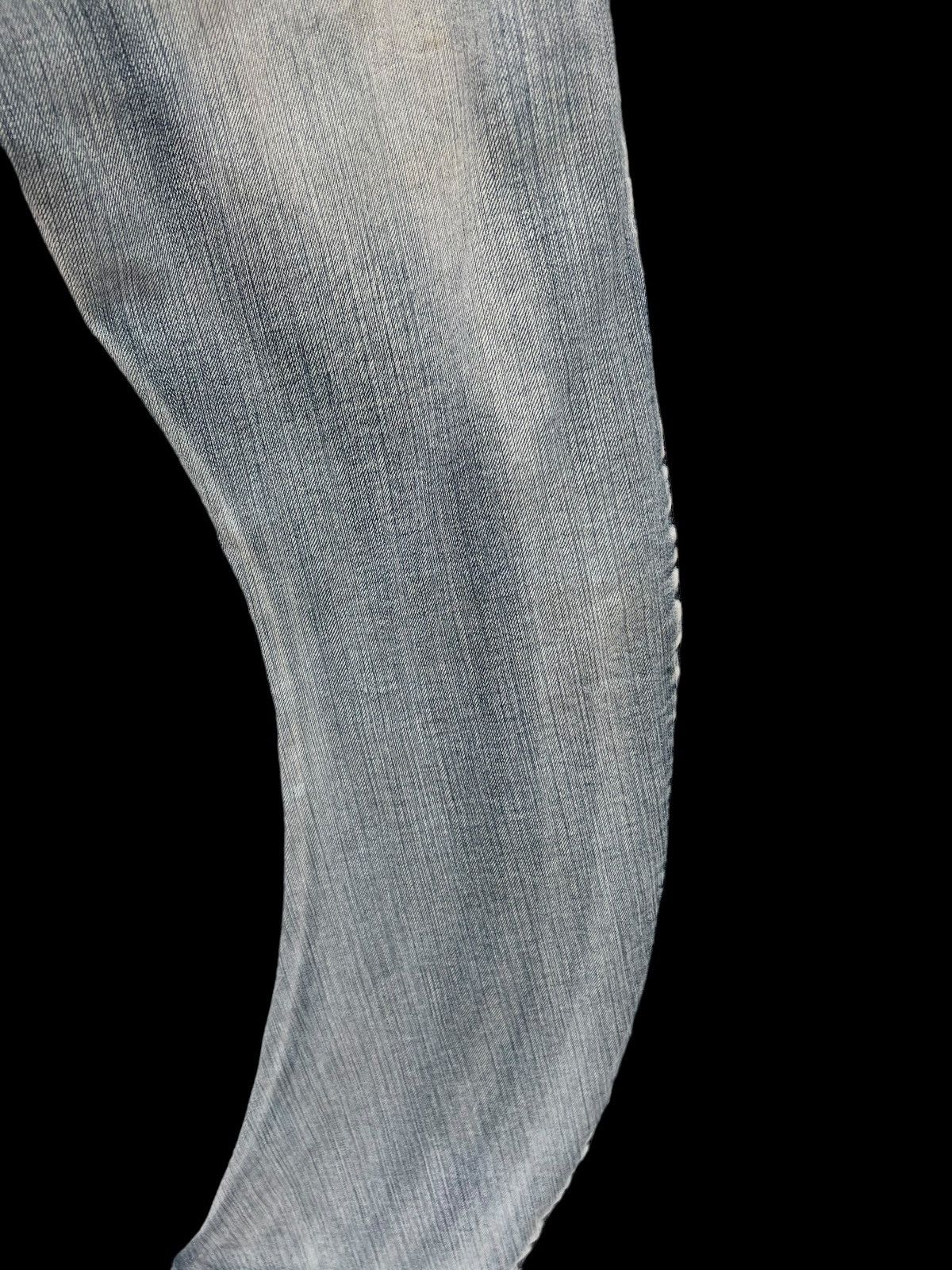 Vintage Vintage PPFM Acid Washed Curved Leg Denim Jeans Size US 31 - 21 Thumbnail