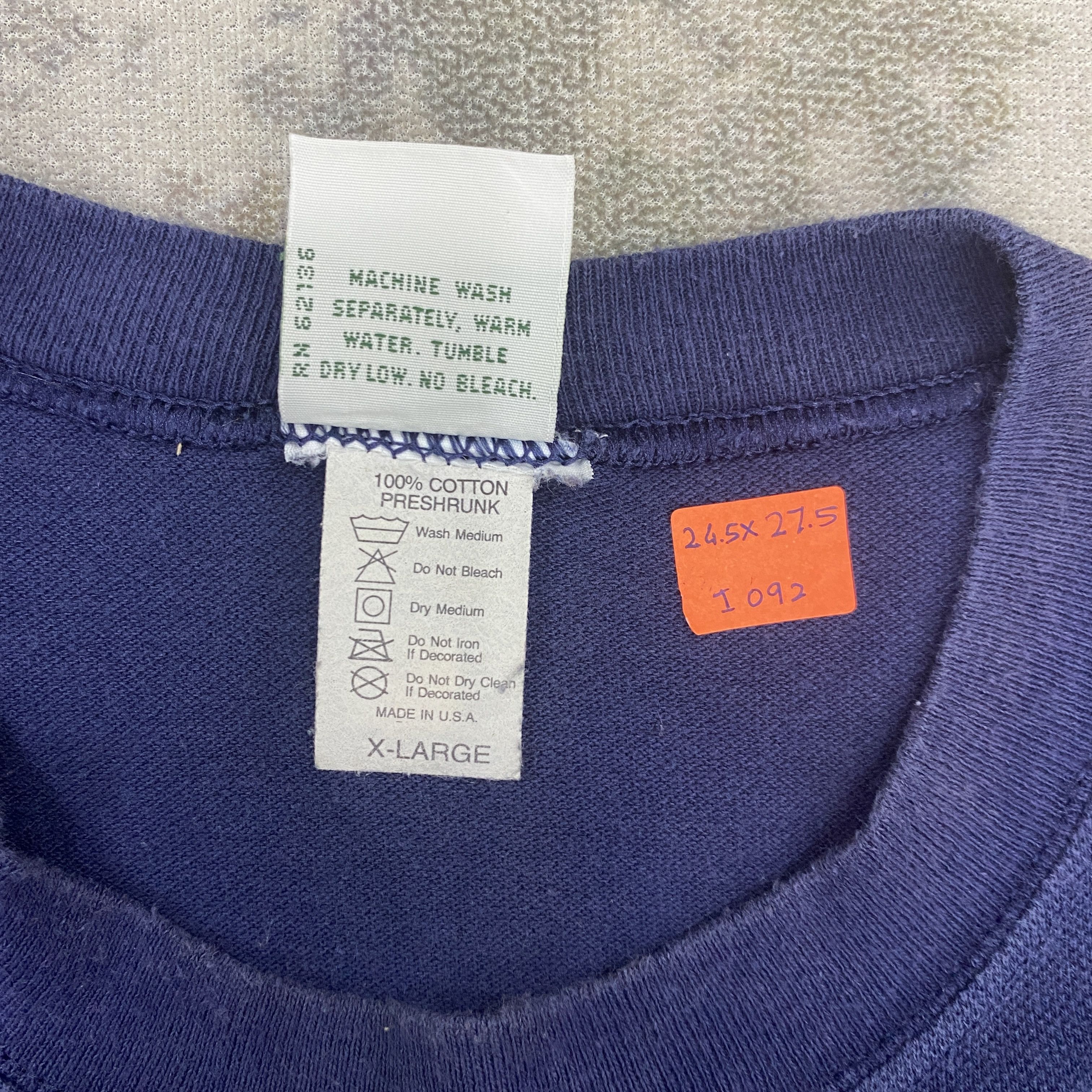 Guess Vintage Guess Basic Jeans TShirt USA - I092 Size US XL / EU 56 / 4 - 5 Thumbnail