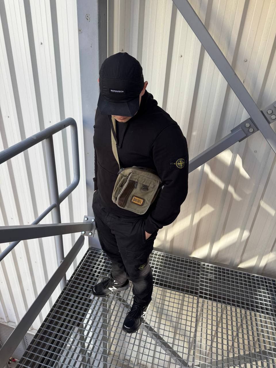 Vintage Rare Diesel Y2k Multi Pocket Bag Messenger