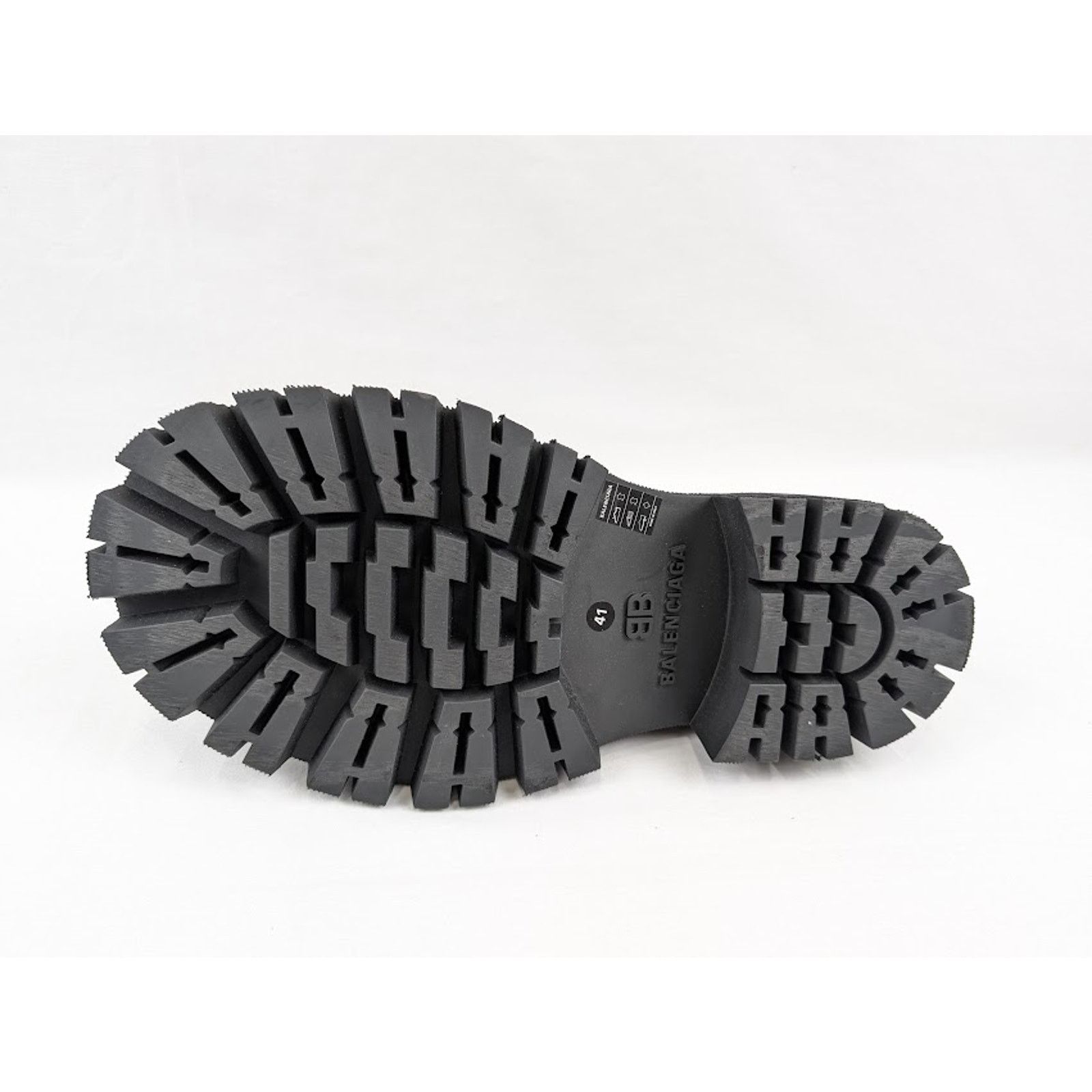 Balenciaga o1rshd1 Q:2 / Tractor Loafers L20 in Black Size US 11 / EU 44 - 9 Thumbnail