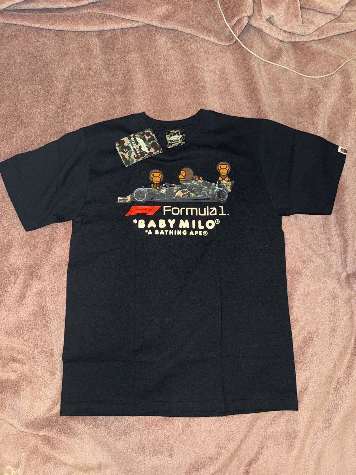 Bape BAPE x F1 Baby Milo Photo Tee Size US M / EU 48-50 / 2 - 1 Thumbnail