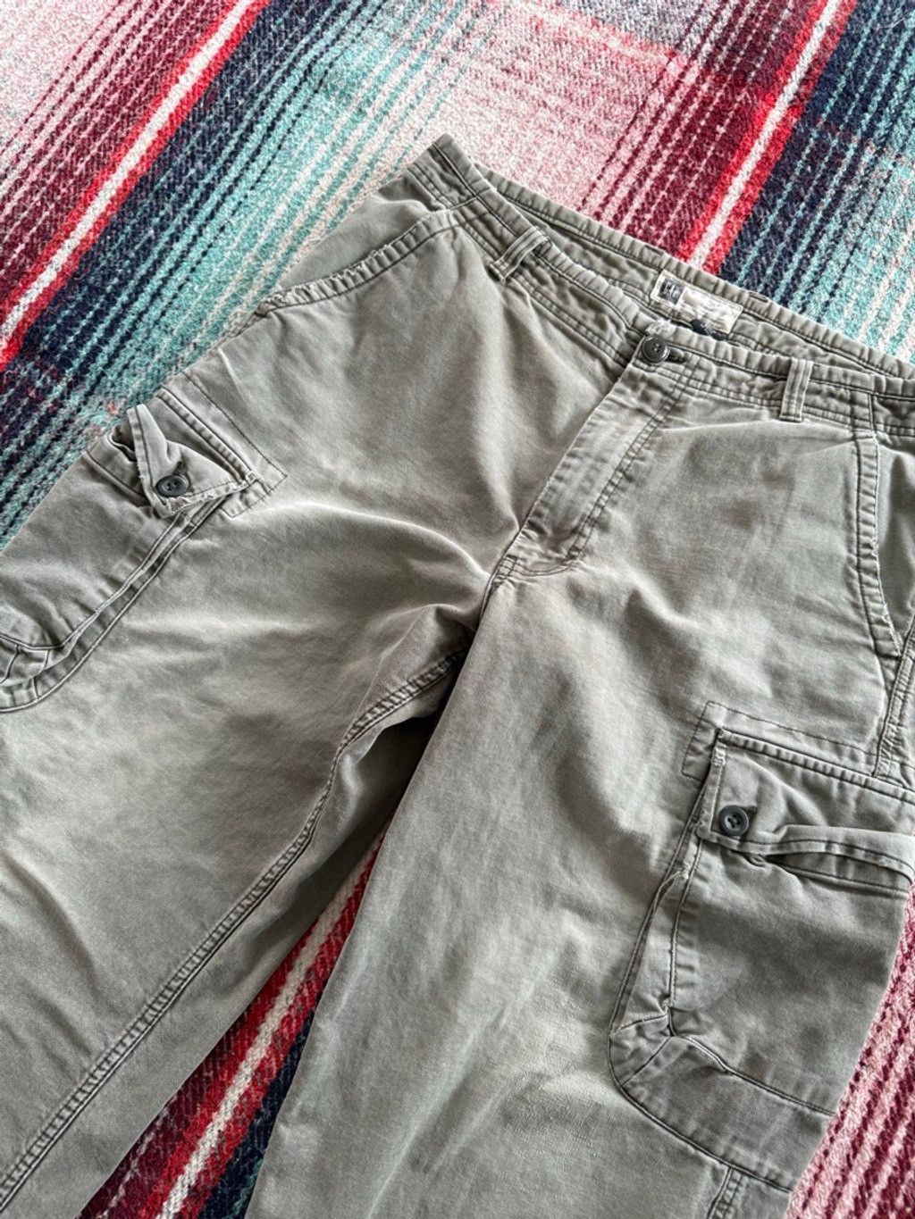 Gap Distressed GAP Olive Green Cargo Pants 36x30 Size US 36 / EU 52 - 2 Thumbnail