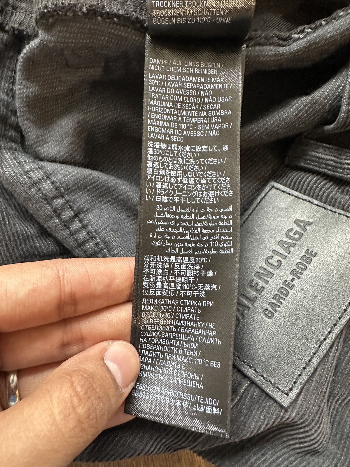 Balenciaga Balenciaga Baggy Corduroy Jeans Size US 32 / EU 48 - 8 Thumbnail