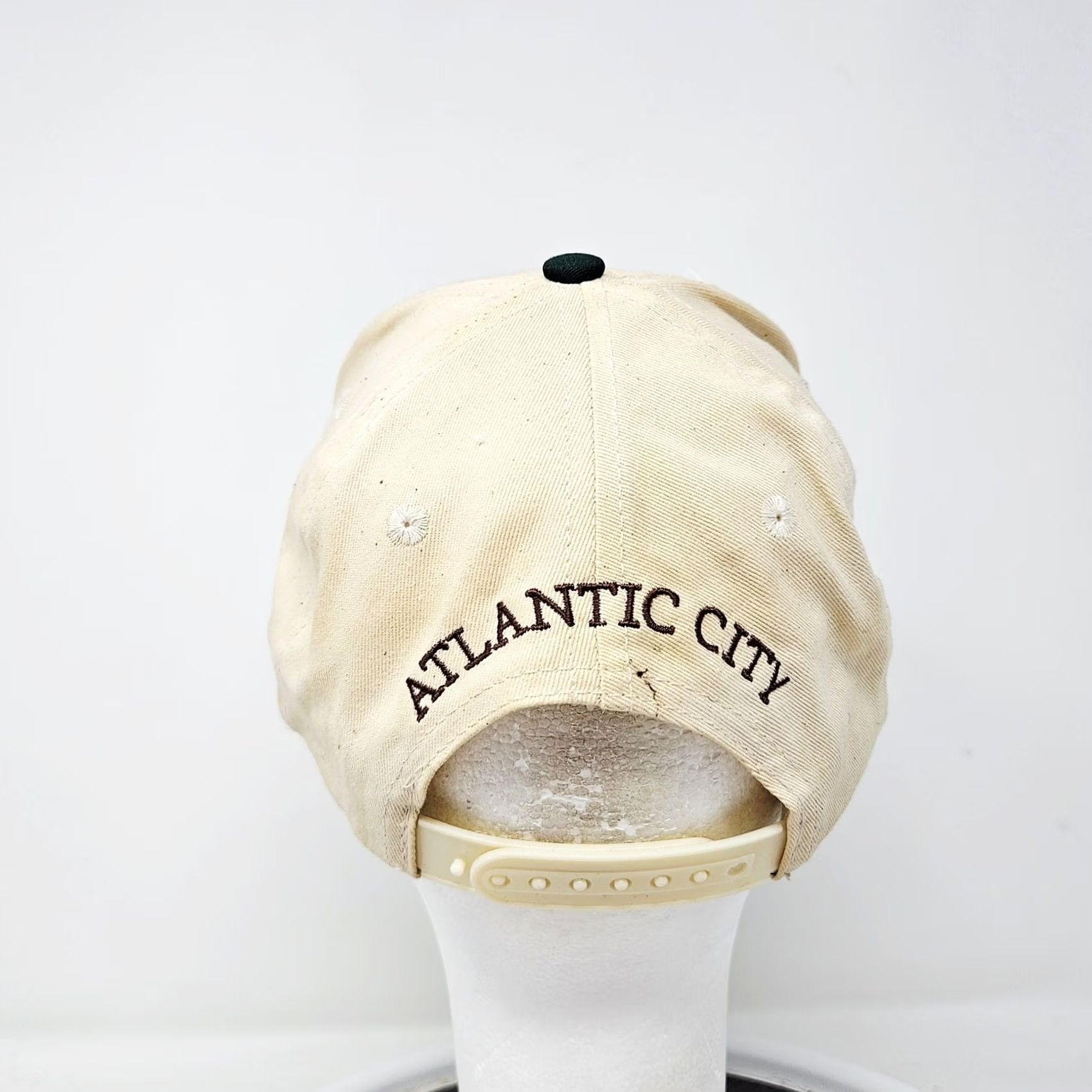 Vintage VINTAGE Caesars Atlantic City Hat Cap Snap Back One Size White Mens Green Bill Size ONE SIZE - 5 Thumbnail