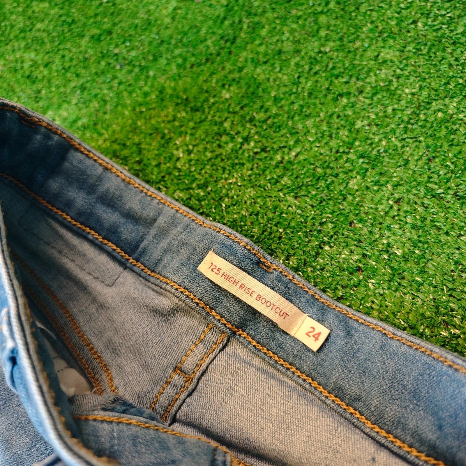 Levi's Levi's 725 Jeans Womens 24 blue Flare Bootcut high rise Size 24" / US 00 / IT 34 - 3 Thumbnail
